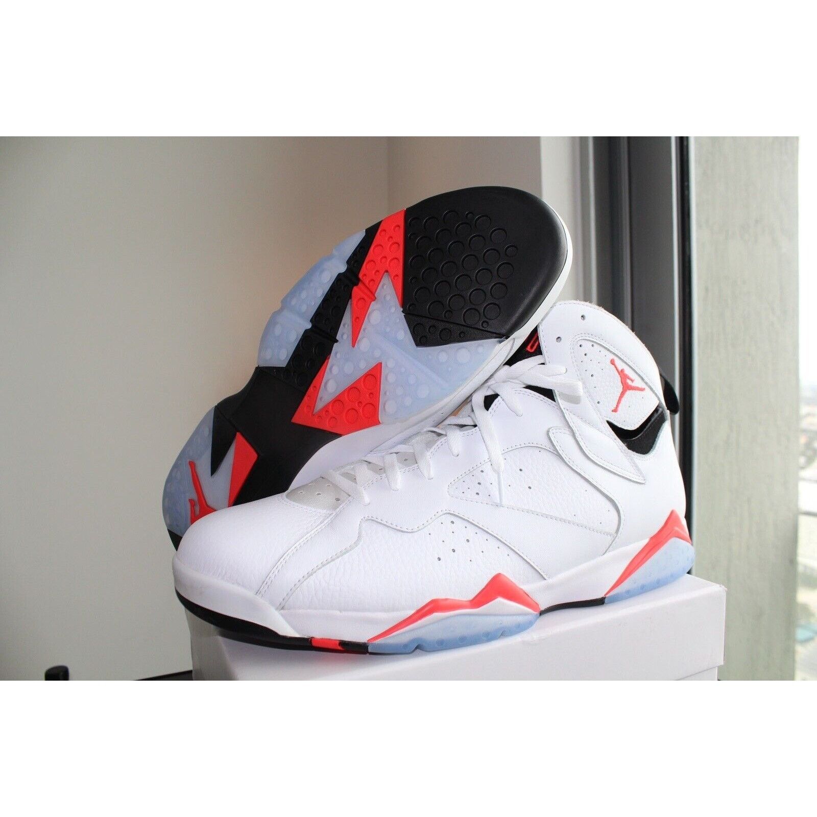Nike Jordan Retro White Infrared (CU9307 160) Size 18
