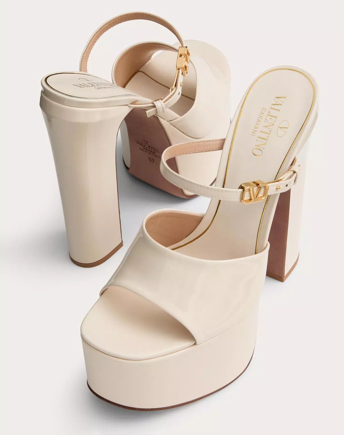Valentino o1s1wg110426 Tan-Go Platform Patent Sandals in Ivory Size US 11 / IT 41 - 4 Thumbnail