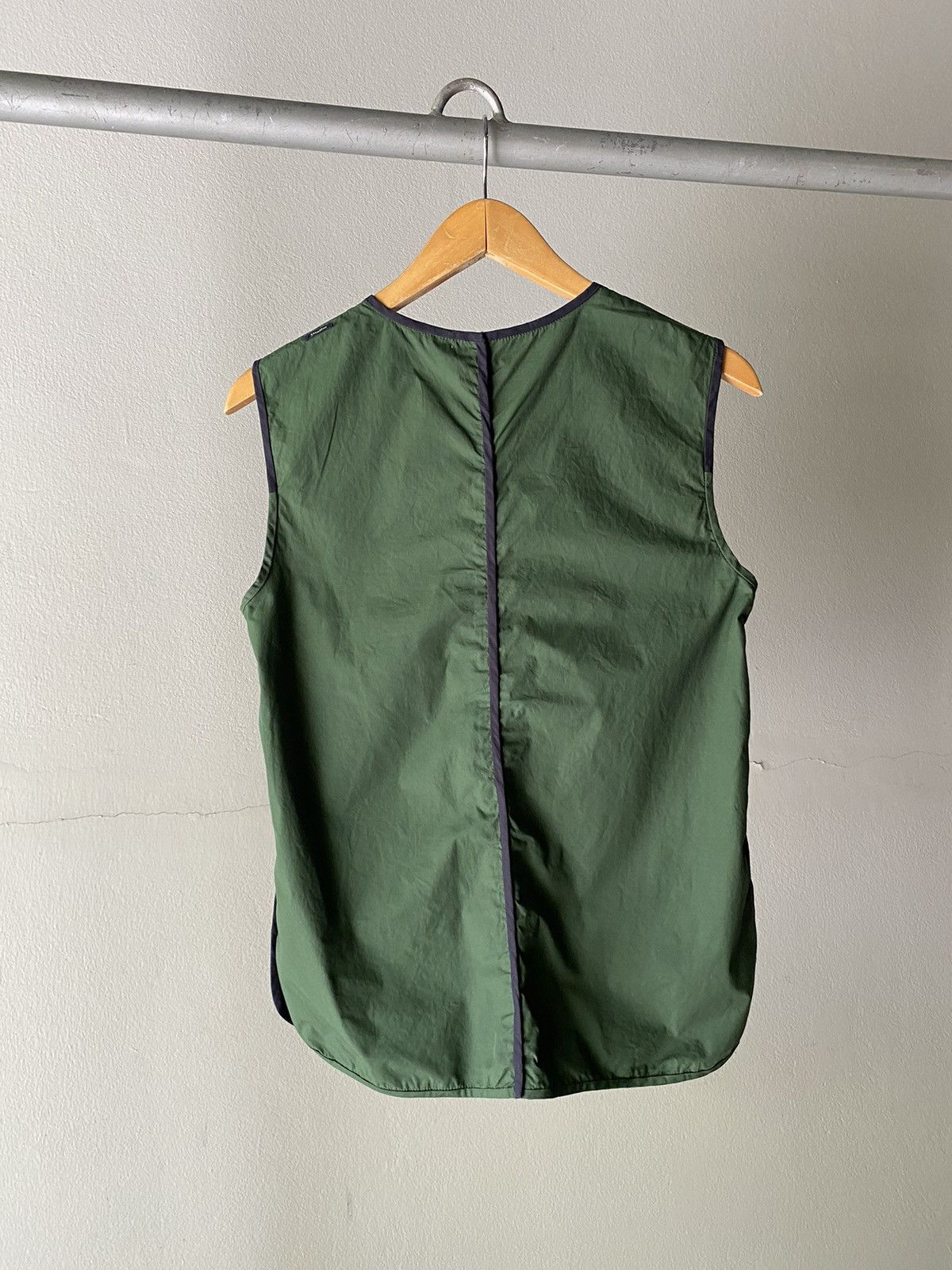 Max Mara Max Mara Forest Green Sleeveless Blouse with Black Trim Size M / US 6-8 / IT 42-44 - 12 Thumbnail