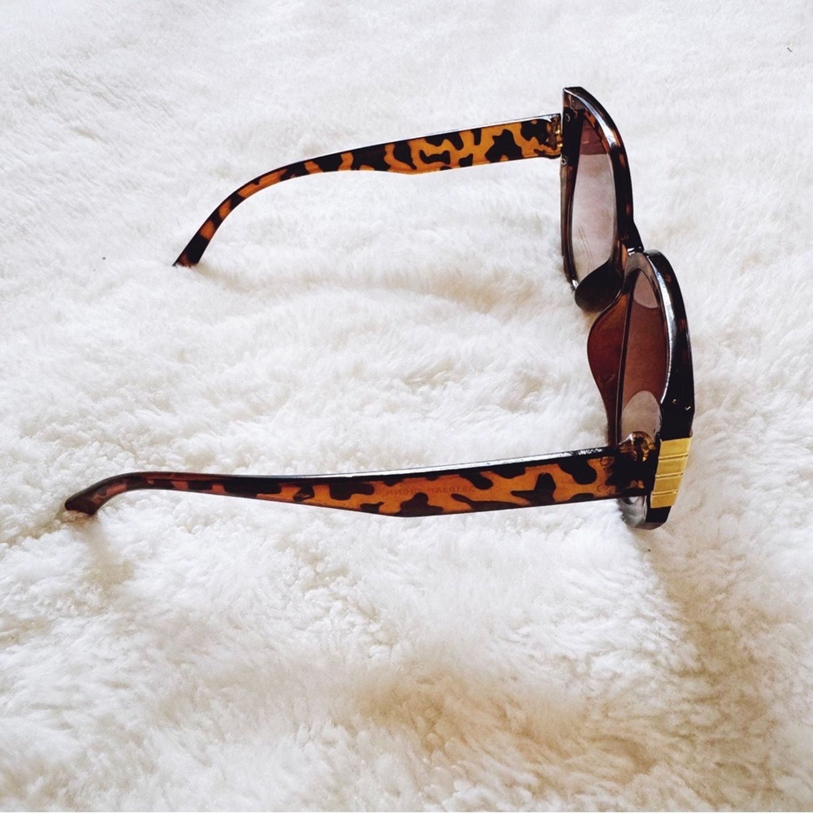 Other Rosy Tortoise Brown Cat Eye Oversized Sunglasses Size ONE SIZE - 9 Thumbnail