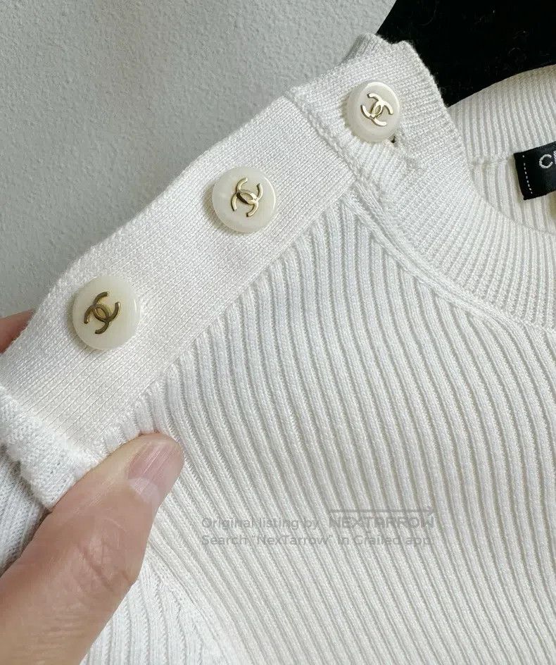 Chanel Chanel White knitted short-sleeved T-shirt Size XXS / US 00 / IT 34 - 3 Thumbnail