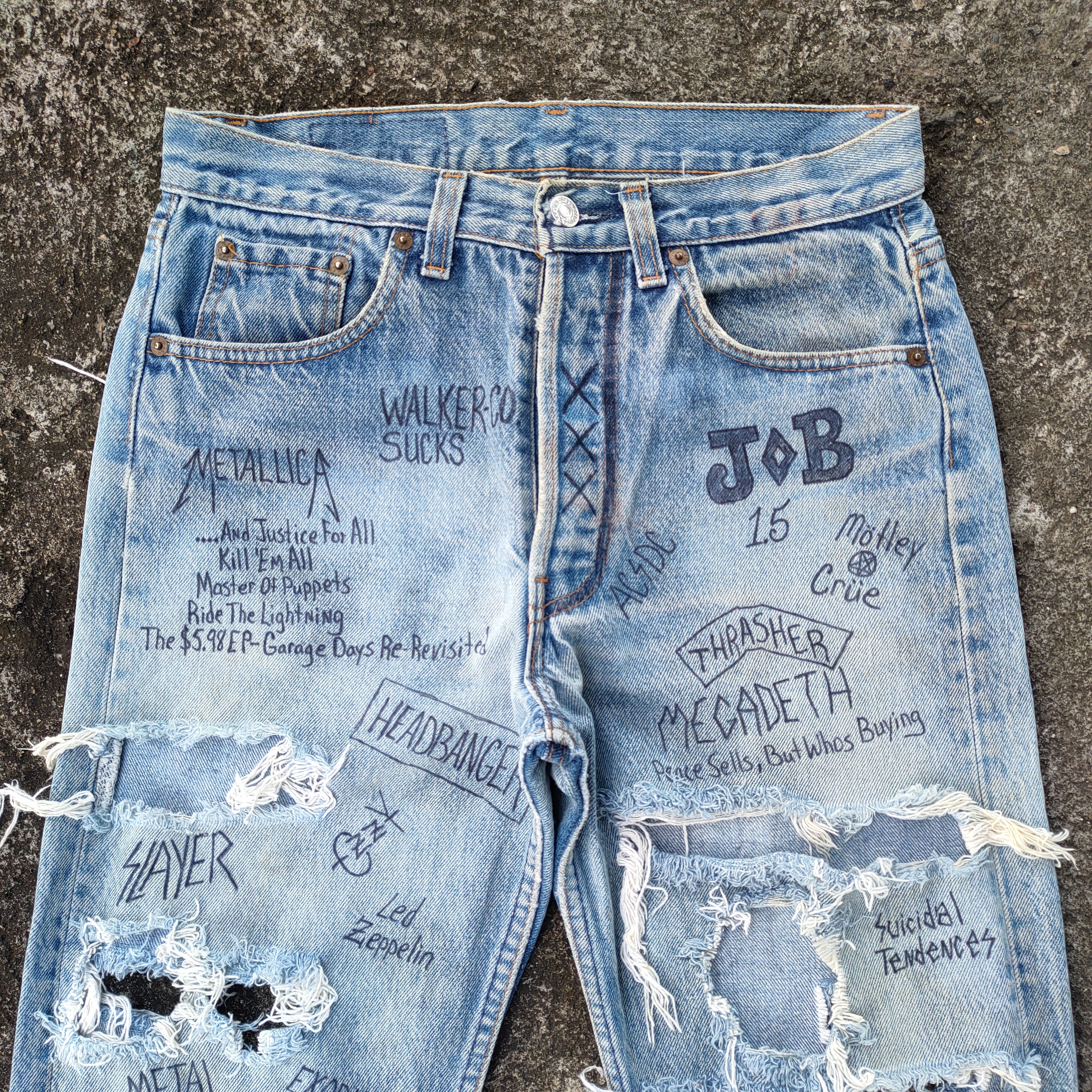 Levi's Vintage Clothing VINTAGE LEVI'S 501 BUTTON FLY JEANS RIPPED NAME BAND Size US 30 / EU 46 - 4 Thumbnail