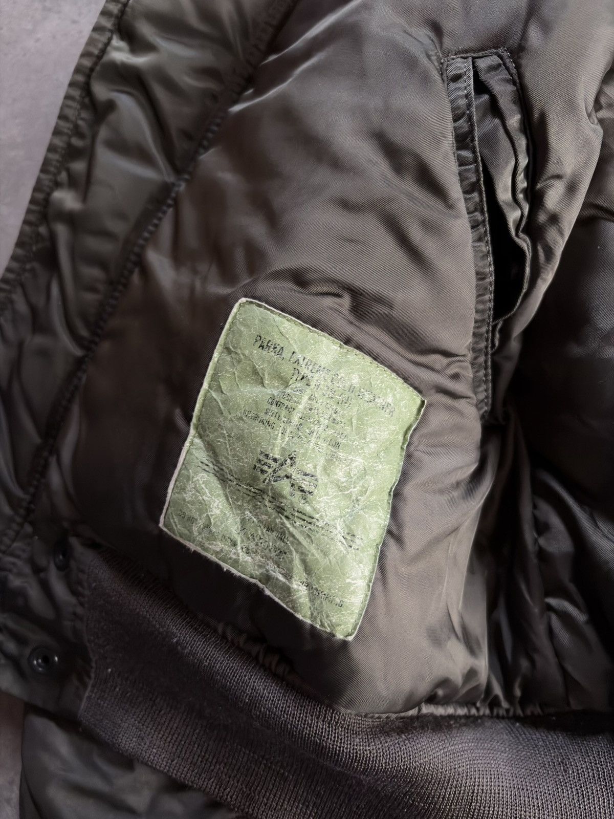 Alpha Industries 00s Alpha Industries Faux Fur Hooded Bomber Jacket S M Size US S / EU 44-46 / 1 - 12 Thumbnail