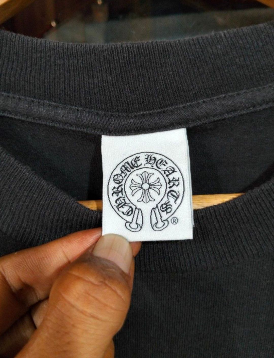 Chrome Hearts RARE Chrome Hearts Scroll T Bar Stars Logo Black Pocket Tee Size US S / EU 44-46 / 1 - 5 Thumbnail