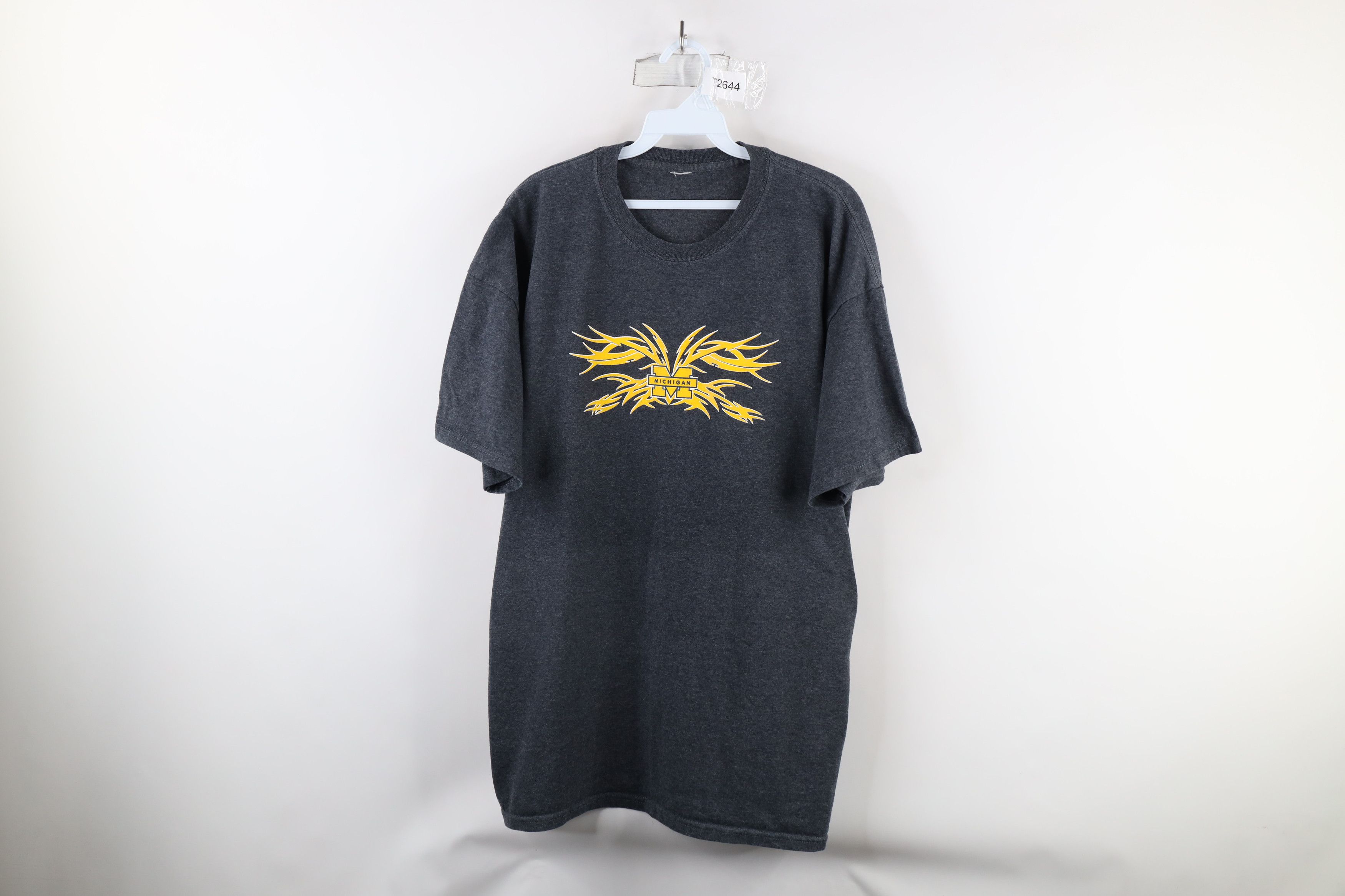 Vintage Vintage 90s Out University of Michigan Tribal T-Shirt Gray Size US XXL / EU 58 / 5 - 1 Thumbnail