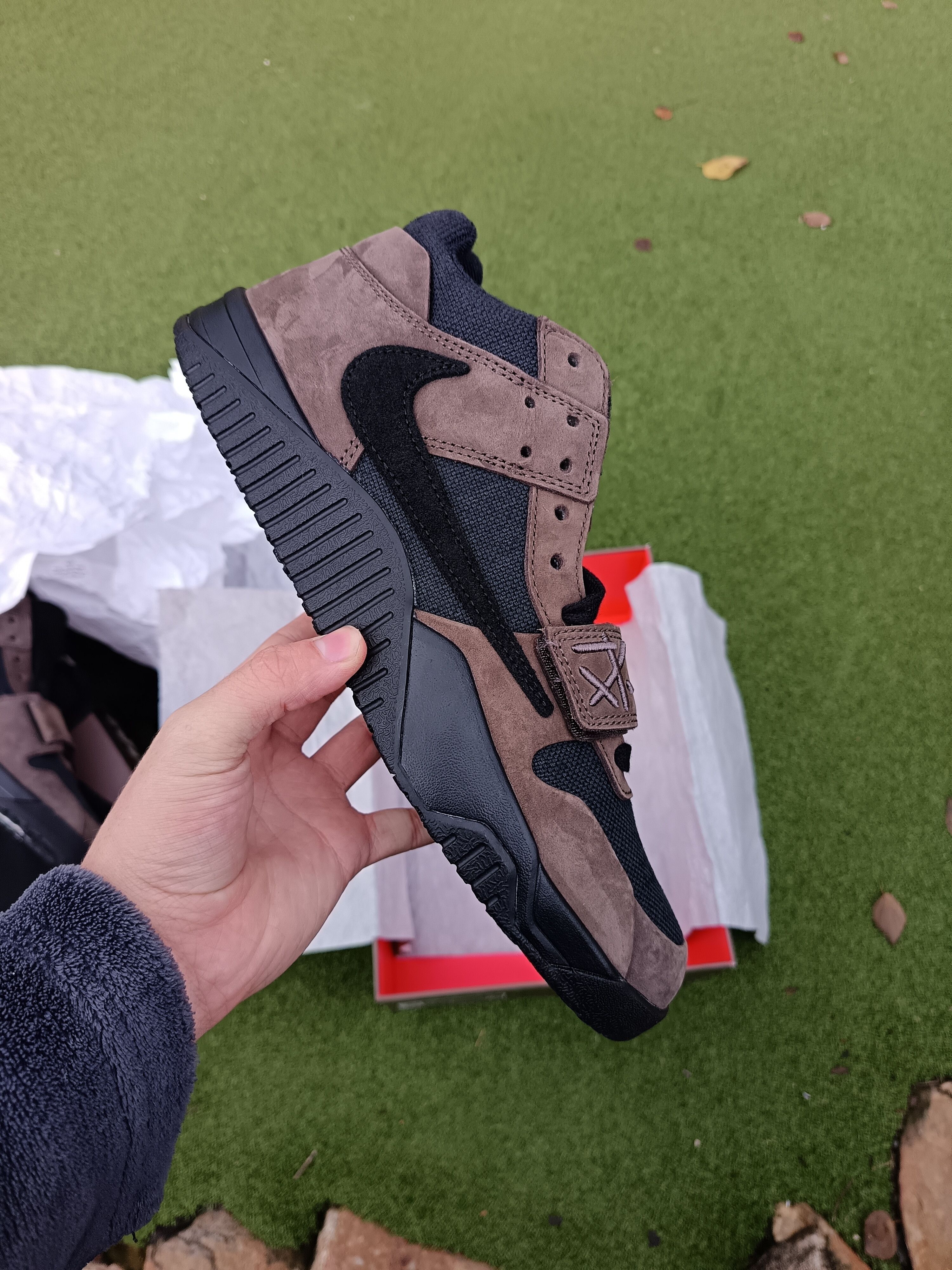 True Religion Nike Travis Scott Jumpman jack mocha Size US 10 / EU 43 - 1 Thumbnail
