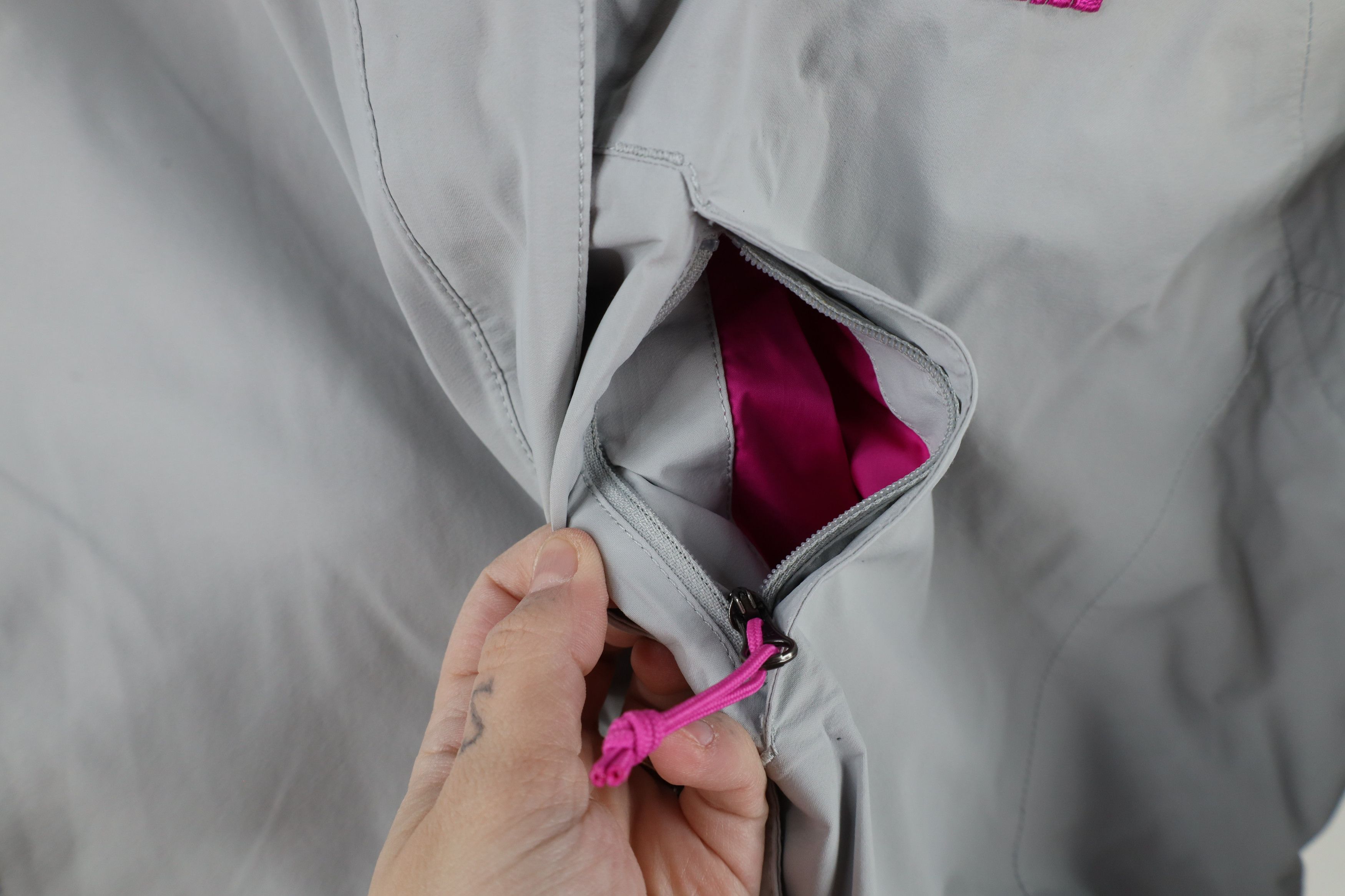 The North Face × Vintage The North Face Waterproof DryVent Hooded Rain Jacket Size M / US 6-8 / IT 42-44 - 11 Thumbnail