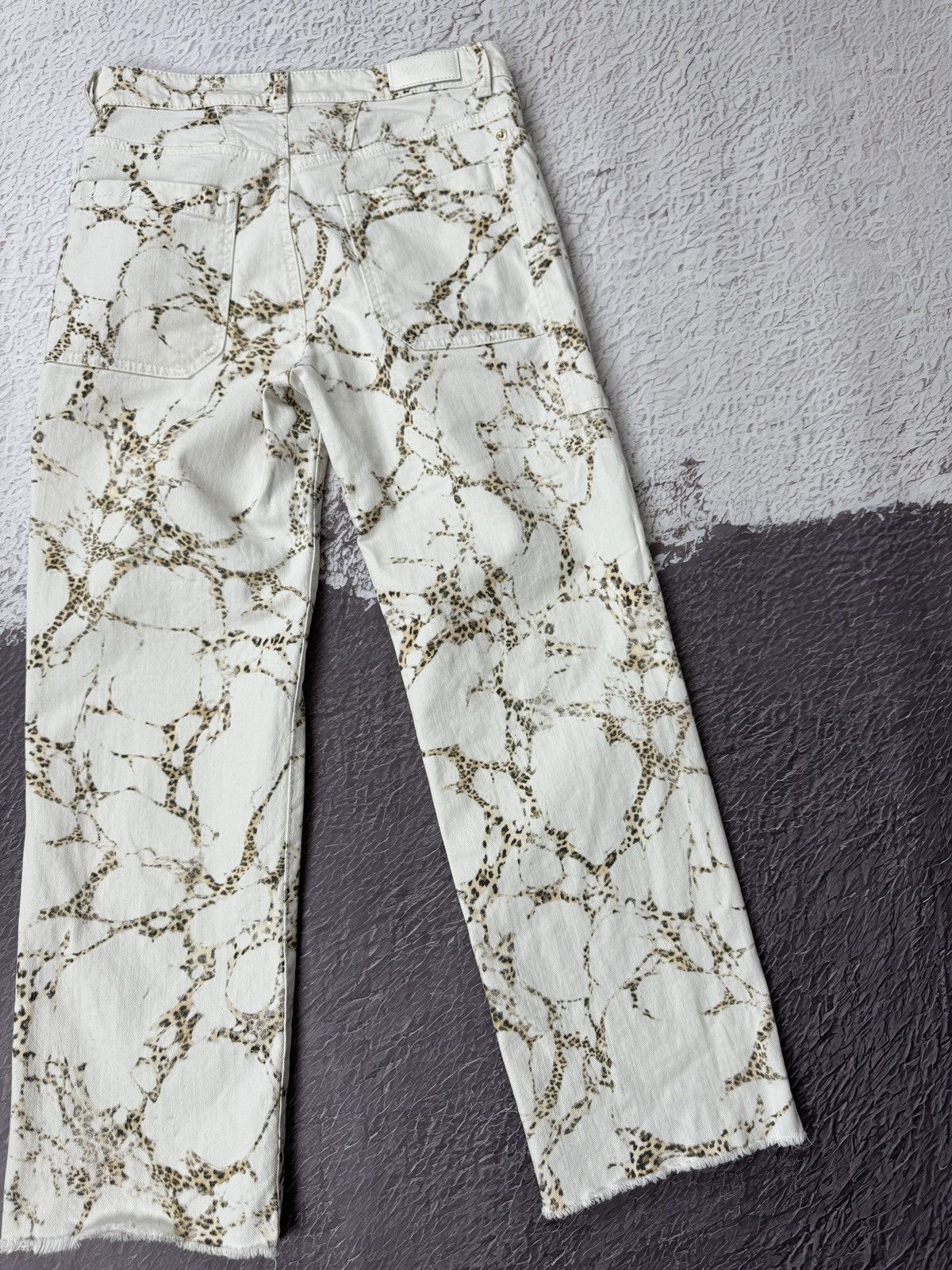Other Marc Cain Jeans mit Allover-Animal-Print in offwhite Size 27" / US 4 / IT 40 - 15 Thumbnail