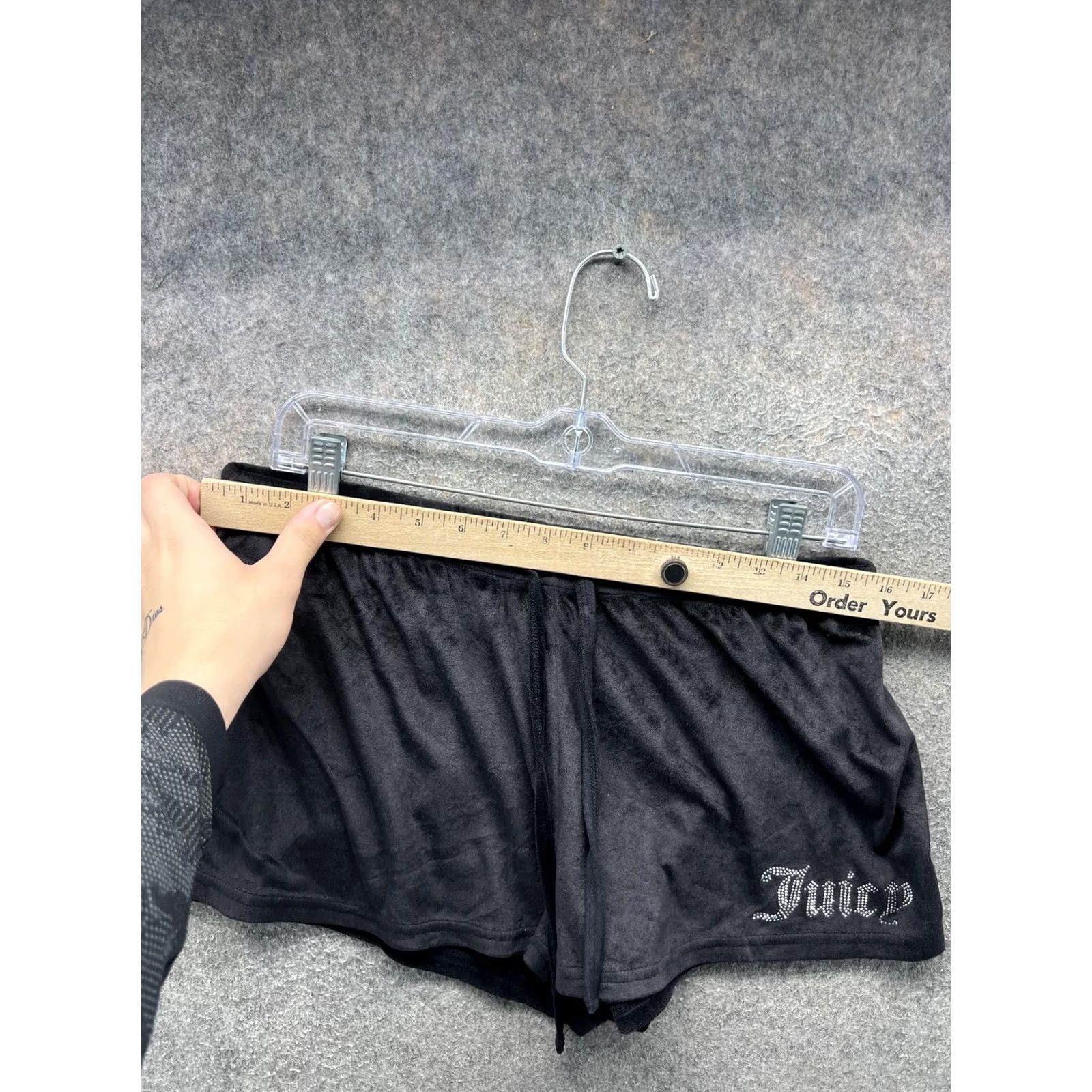 Juicy Couture Juicy Couture Sleep Shorts Womens Medium Black Velour Rhinestone Logo Lounge Size 32" / US 10 / IT 46 - 4 Thumbnail