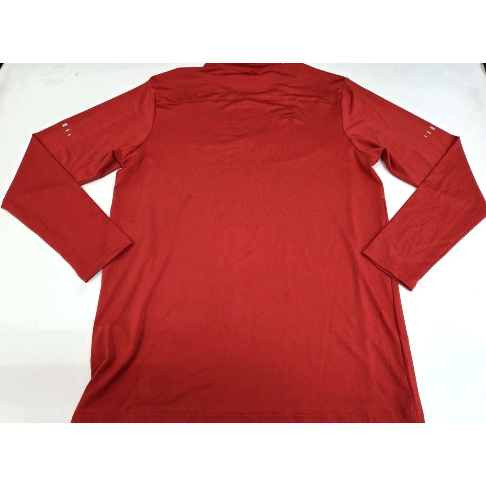 Vintage Fashion Sport Royalty Long Sleeve Running Shirt Red XL Men Pullover High Neck Moisture Wicking Lightweight All Seasons Classic Fit NWT Size US XL / EU 56 / 4 - 3 Thumbnail