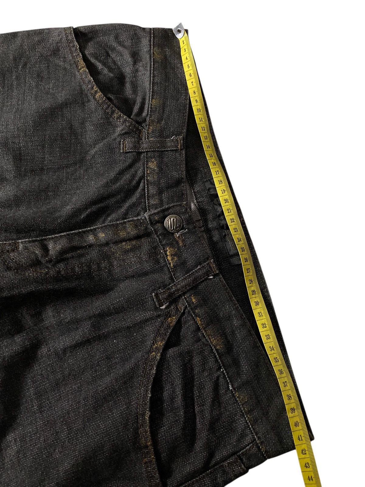 If Six Was Nine 2000's Schlussel Distressed Waxed Gold Flared Jeans Size US 31 - 11 Thumbnail
