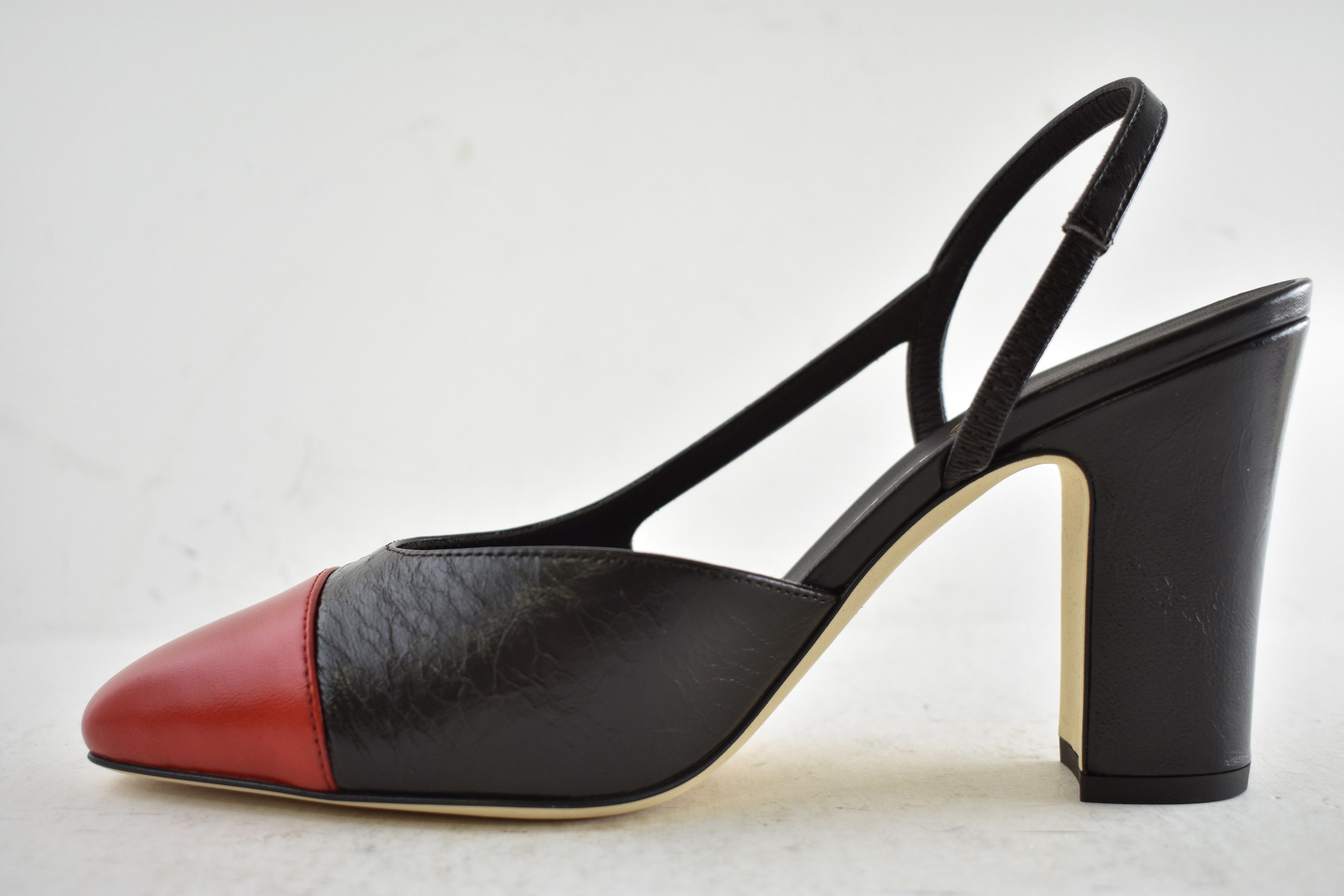 Chanel 26S Blazy Red CC Coco Sling Slingback Block Heel Pump 41c Size US 11 / IT 41 - 13 Thumbnail
