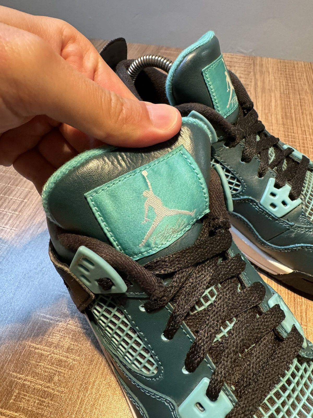 Jordan Brand NIKE AIR JORDAN 4 IV TEAL WHITE BLACK SIZE 5.5Y/ W 7 Shoes Size US 7 / IT 37 - 7 Thumbnail