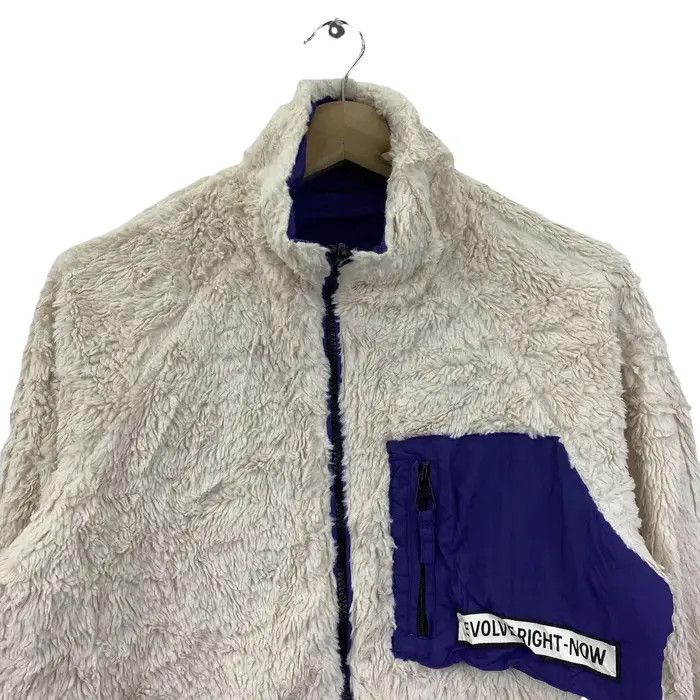 Bershka Vtg 90’ BERSHKA EVOLVE RIGHT Now Sherpa Fleece Jacket Size US L / EU 52-54 / 3 - 2 Thumbnail