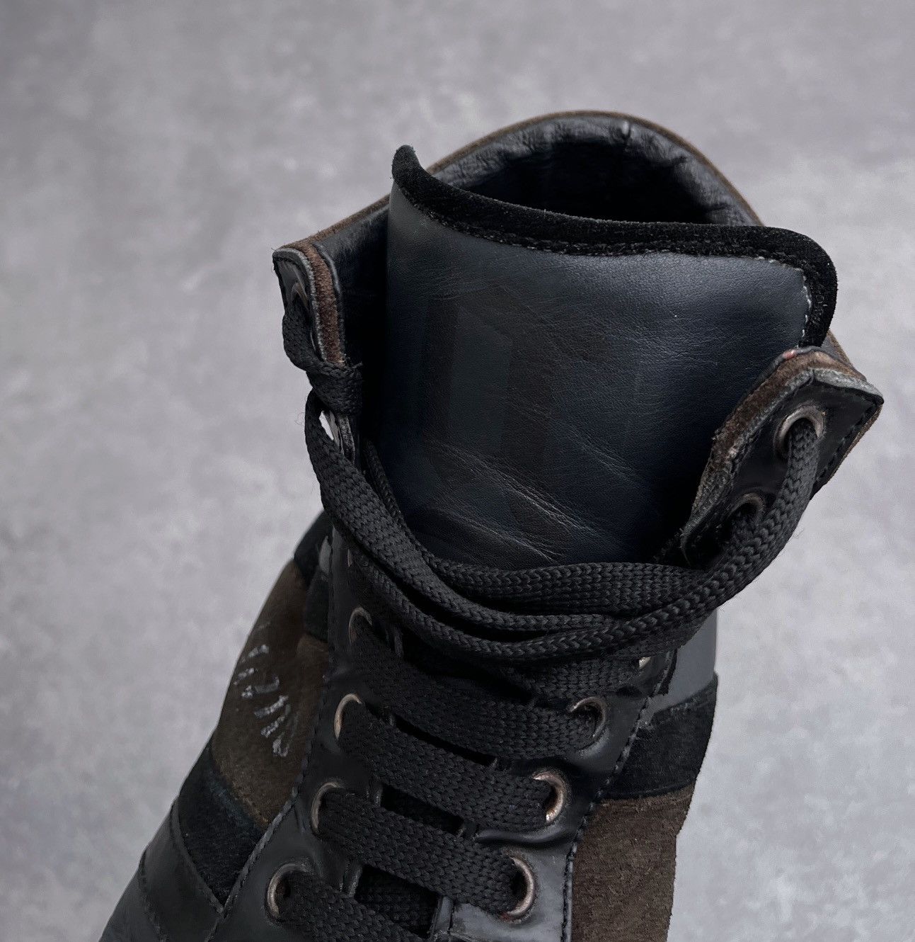 John Galliano 🔥Vintage 2000’s GALLIANO High Top Sneakers Size US 9 / EU 42 - 14 Thumbnail
