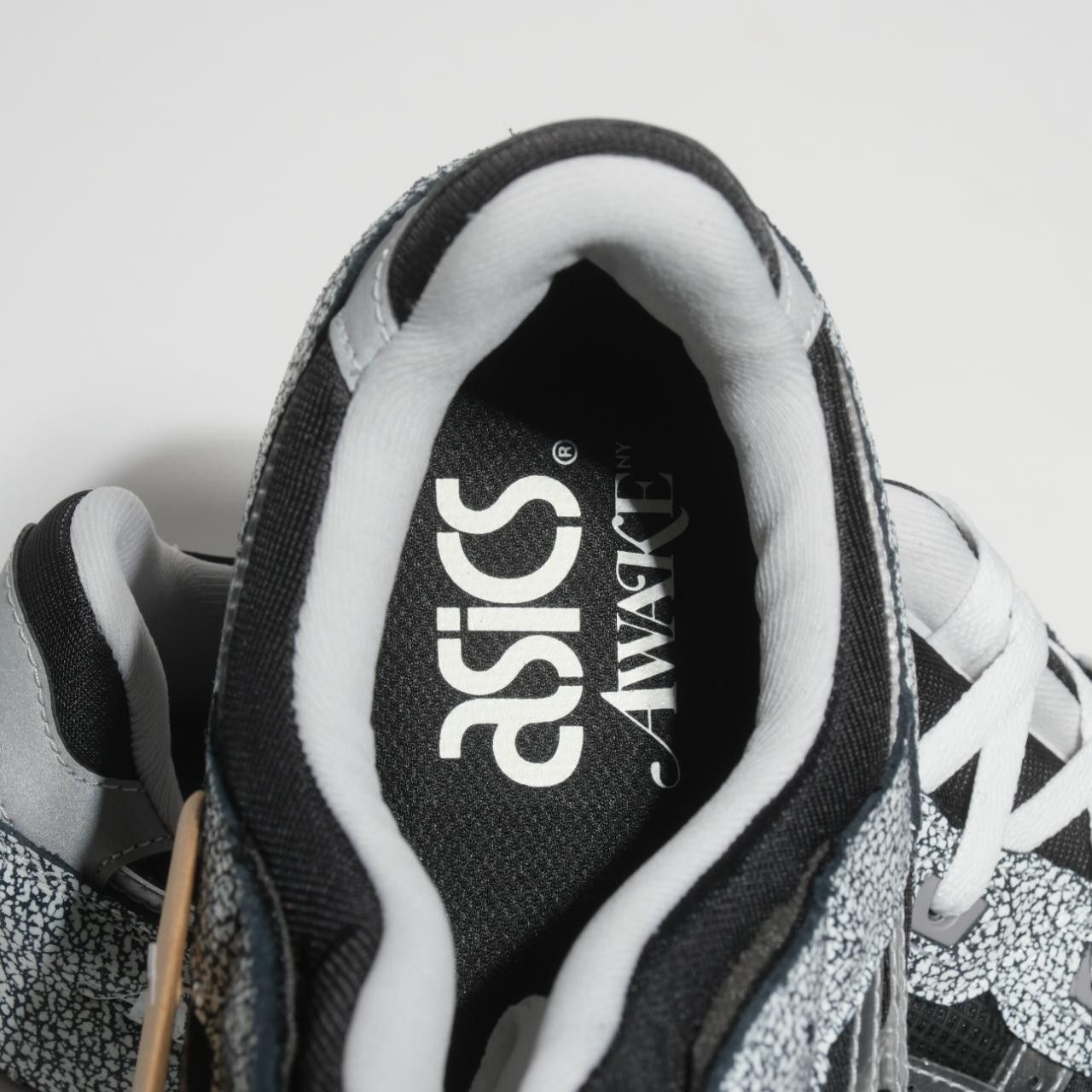 Asics × Awake NY Awake NY x Asics Gel Lyte 3 'Headcrack' 2022 Size US 13 / EU 46 - 4 Thumbnail