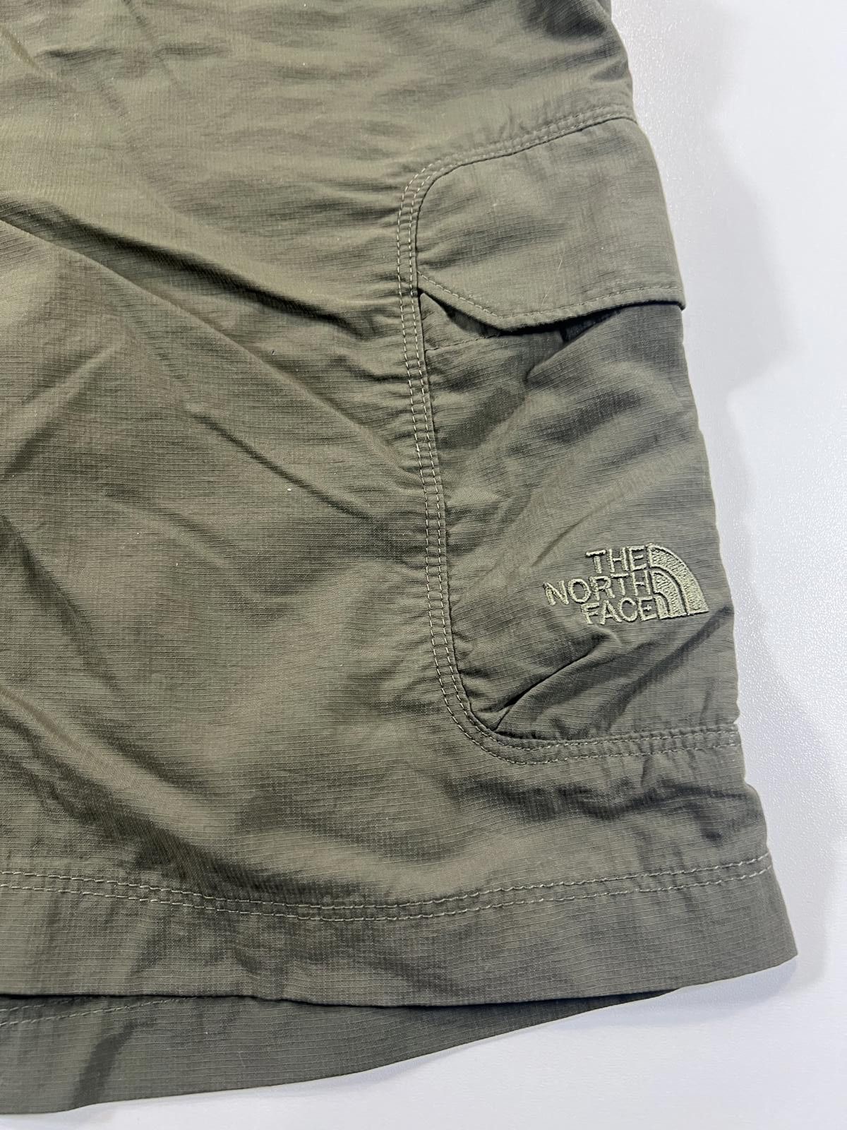 The North Face The North Face Men's Olive Green Cargo Shorts L Size US 34 / EU 50 - 2 Thumbnail