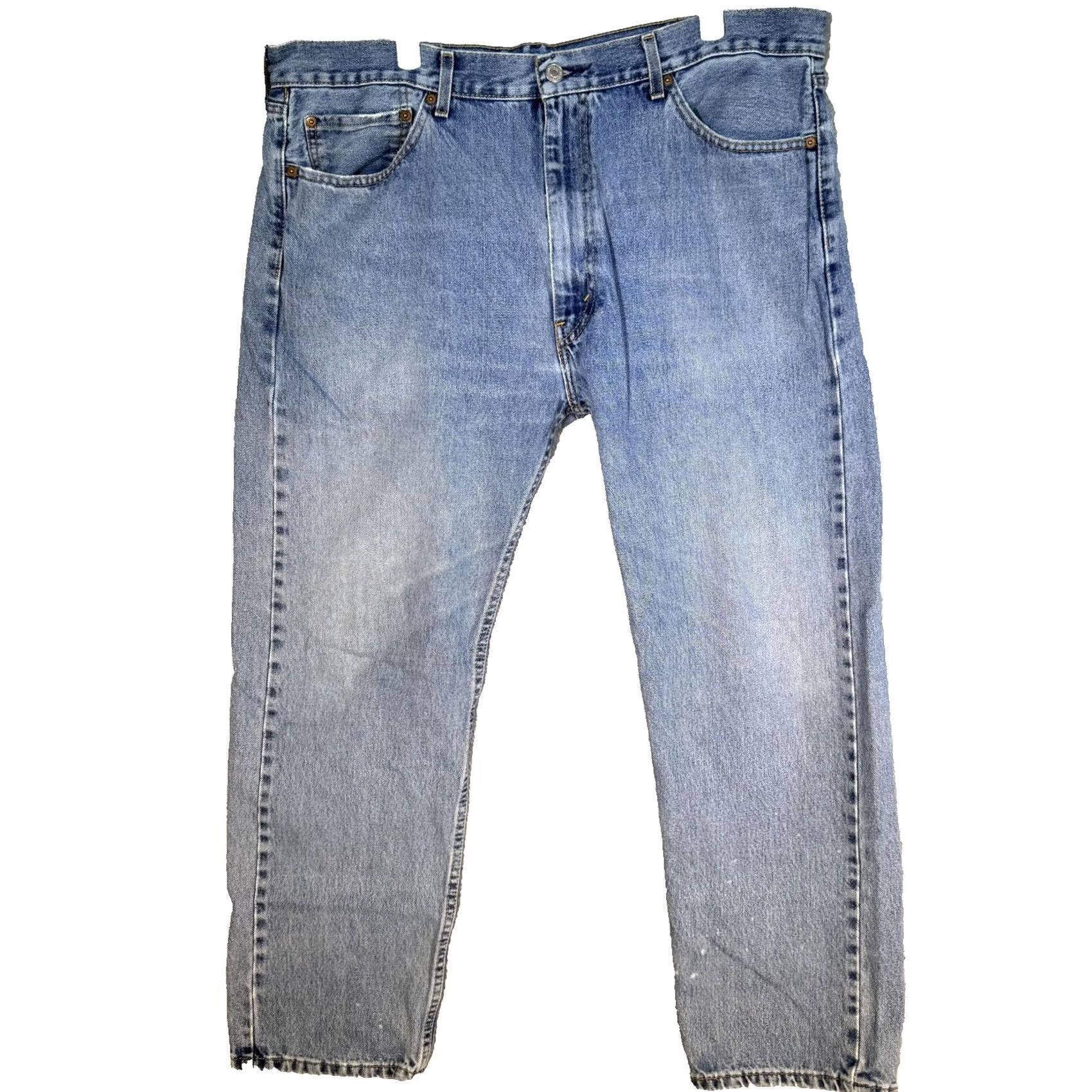 Levi's Levis 505 Jeans Mens 40x30 Blue Light Wash Straight Leg Denim Classic Zip Fly Size US 40 / EU 56 - 2 Thumbnail