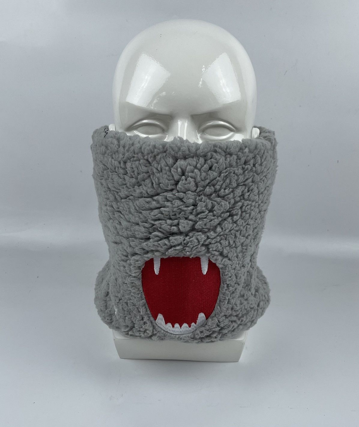rare design neck gaiter tc23