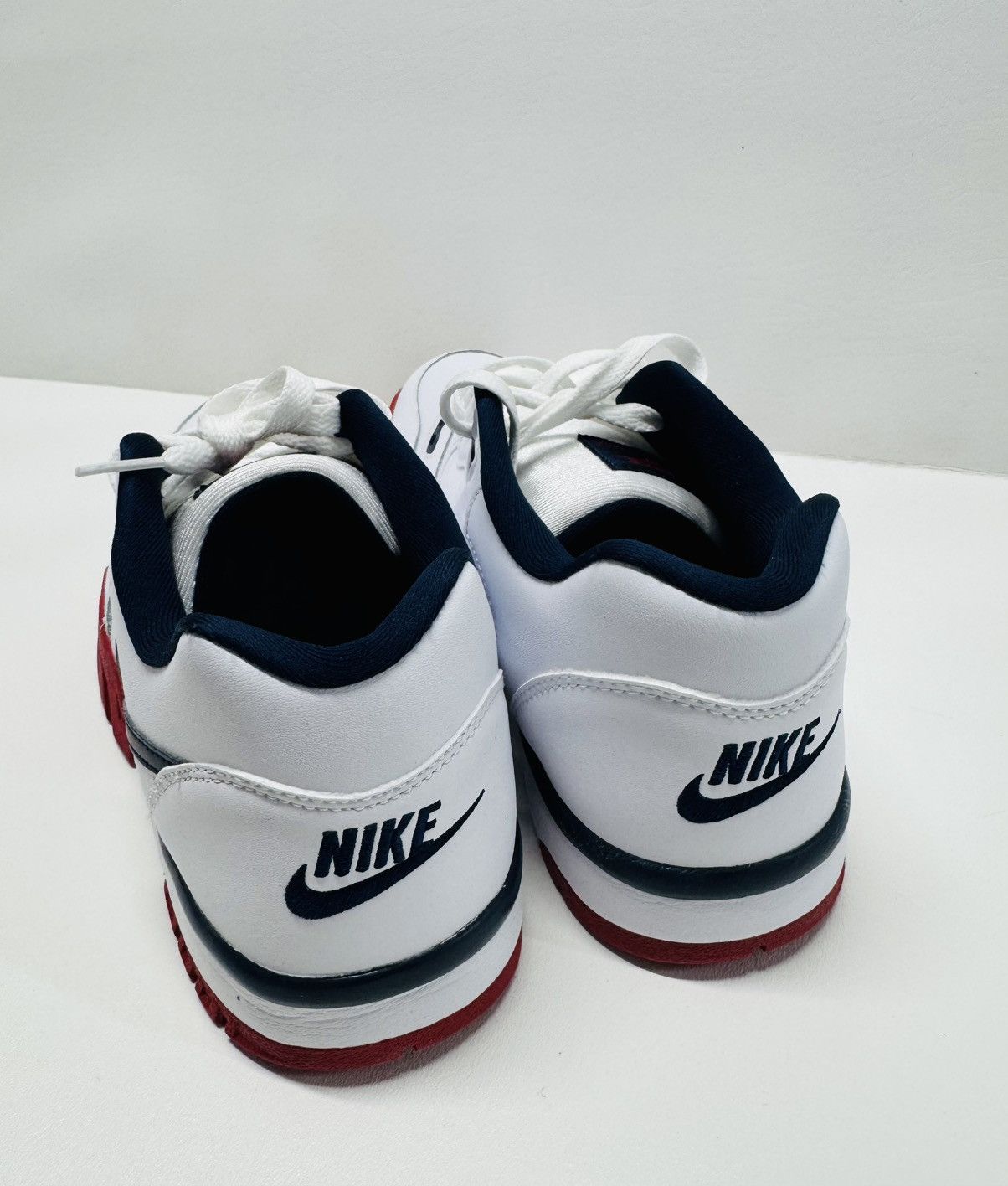 Nike Nike Cross Trainer Low White Gym Red Obsidian Size US 11 / EU 44 - 5 Thumbnail
