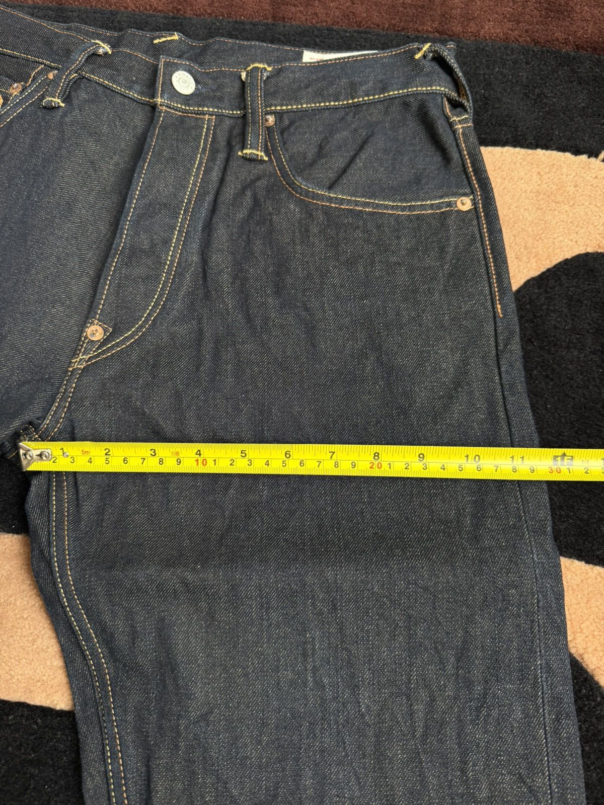 Evisu EVISU red daicock and white flower style jeans！size：31x34 Size US 31 - 12 Thumbnail