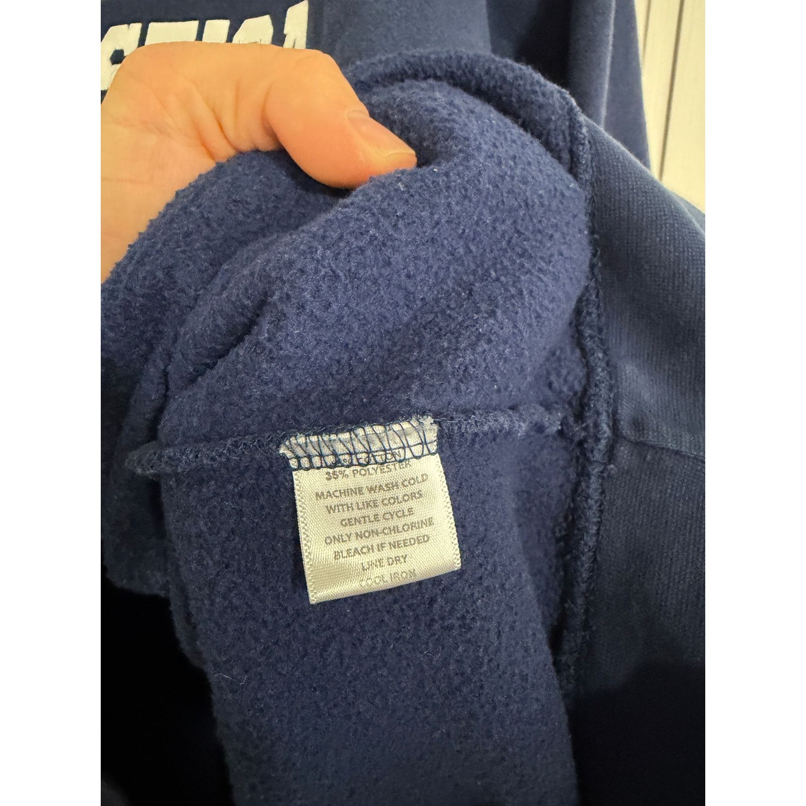 NCAA College of St. Scholastica Crewneck Sweatshirt Size XL Size US XL / EU 56 / 4 - 4 Thumbnail