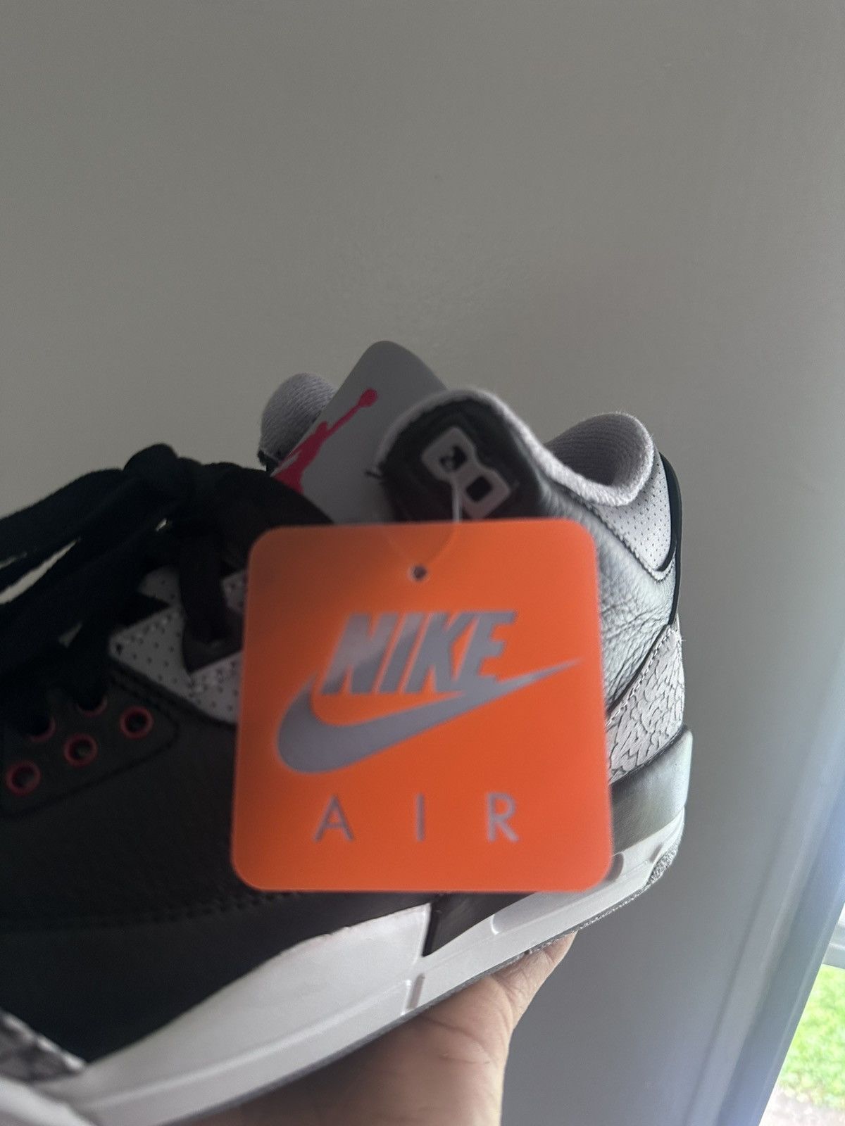 Jordan Brand DS jordan 3 black cement Size US 7 / EU 40 - 8 Thumbnail