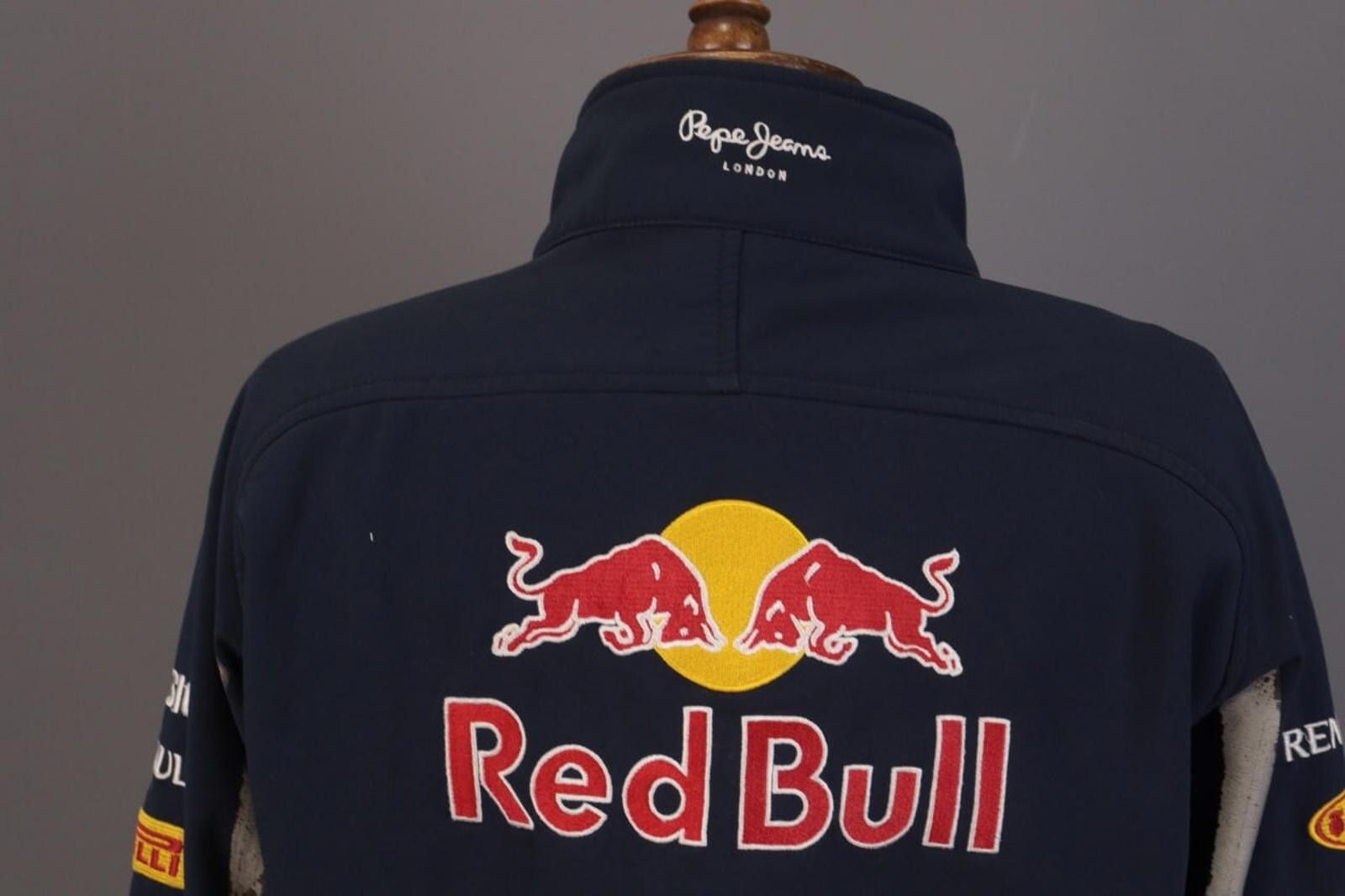 Designer Pepe Jeans Red Bull Racing Total Infinity Jacket Size XL Size ONE SIZE - 11 Thumbnail