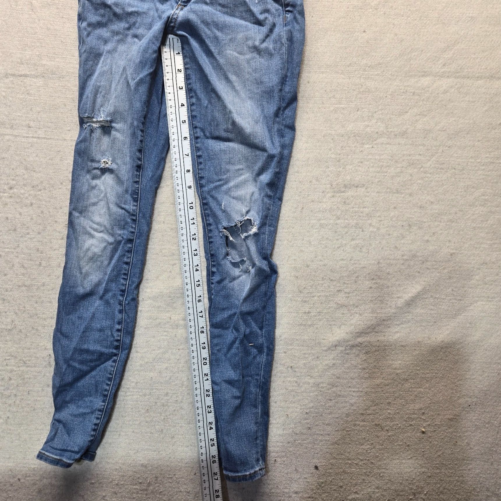 Vintage Universal Thread Goods Co Jeans Skinny Blue Denim Pants Adult Women's 00/24R Denim Blue Skinny Jeans Women 00 24R Size 24" / US 00 / IT 34 - 7 Thumbnail