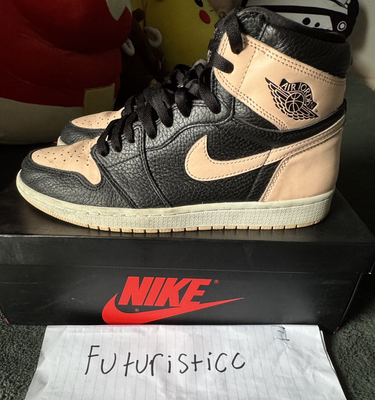 Jordan Brand × Nike Jordan 1 Crimson Tint Size US 11 / EU 44 - 1 Thumbnail
