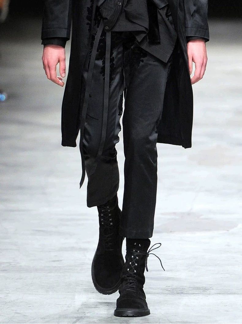 Ann Demeulemeester ANN DEMEULEMEESTER black velvet silk pants Size US 28 / EU 44 - 1 Thumbnail