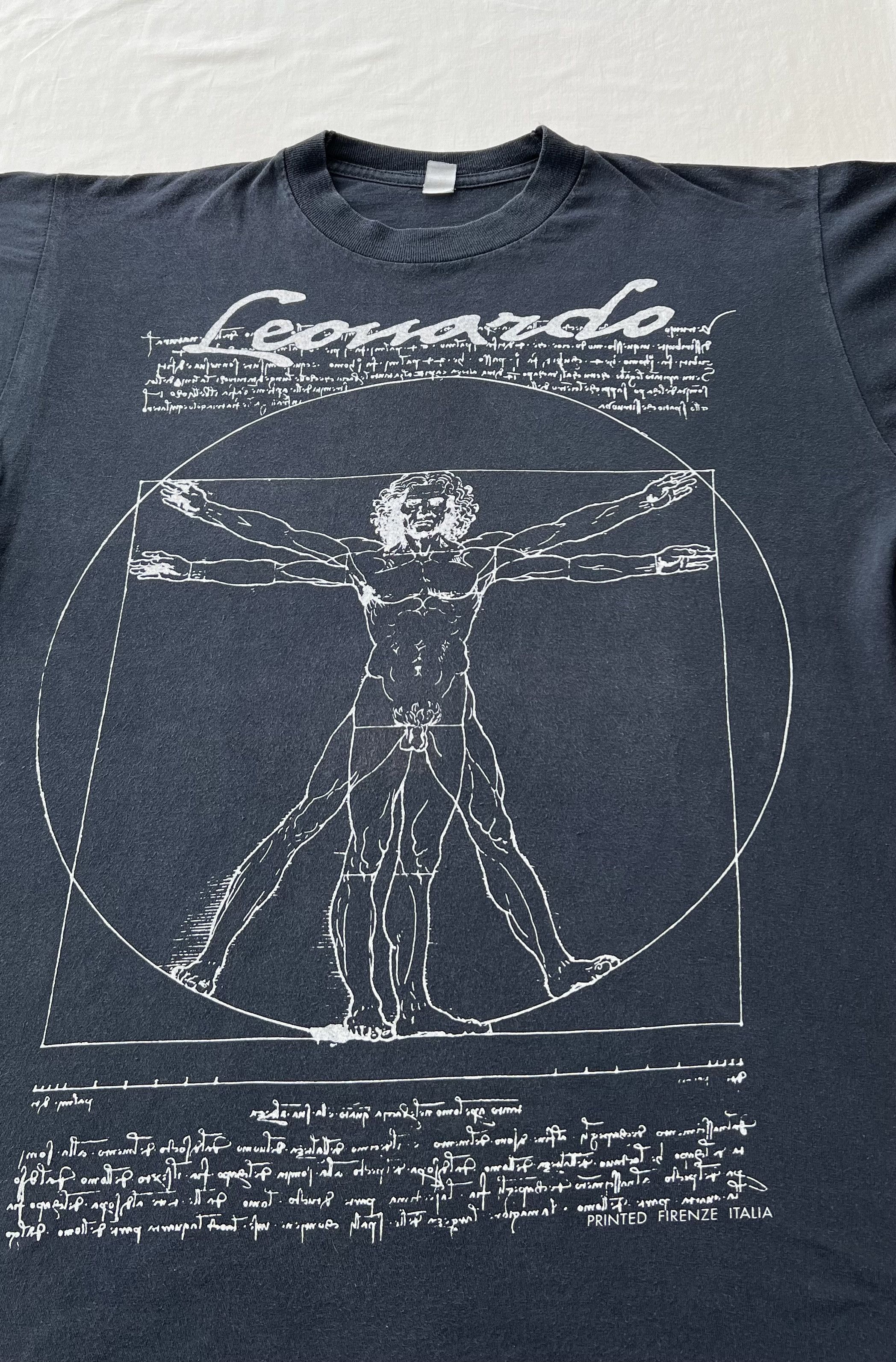 Arts & Science Vintage 90s Leornardo Da Vinci Vitruvian Man Human Anatomy Size US L / EU 52-54 / 3 - 4 Thumbnail