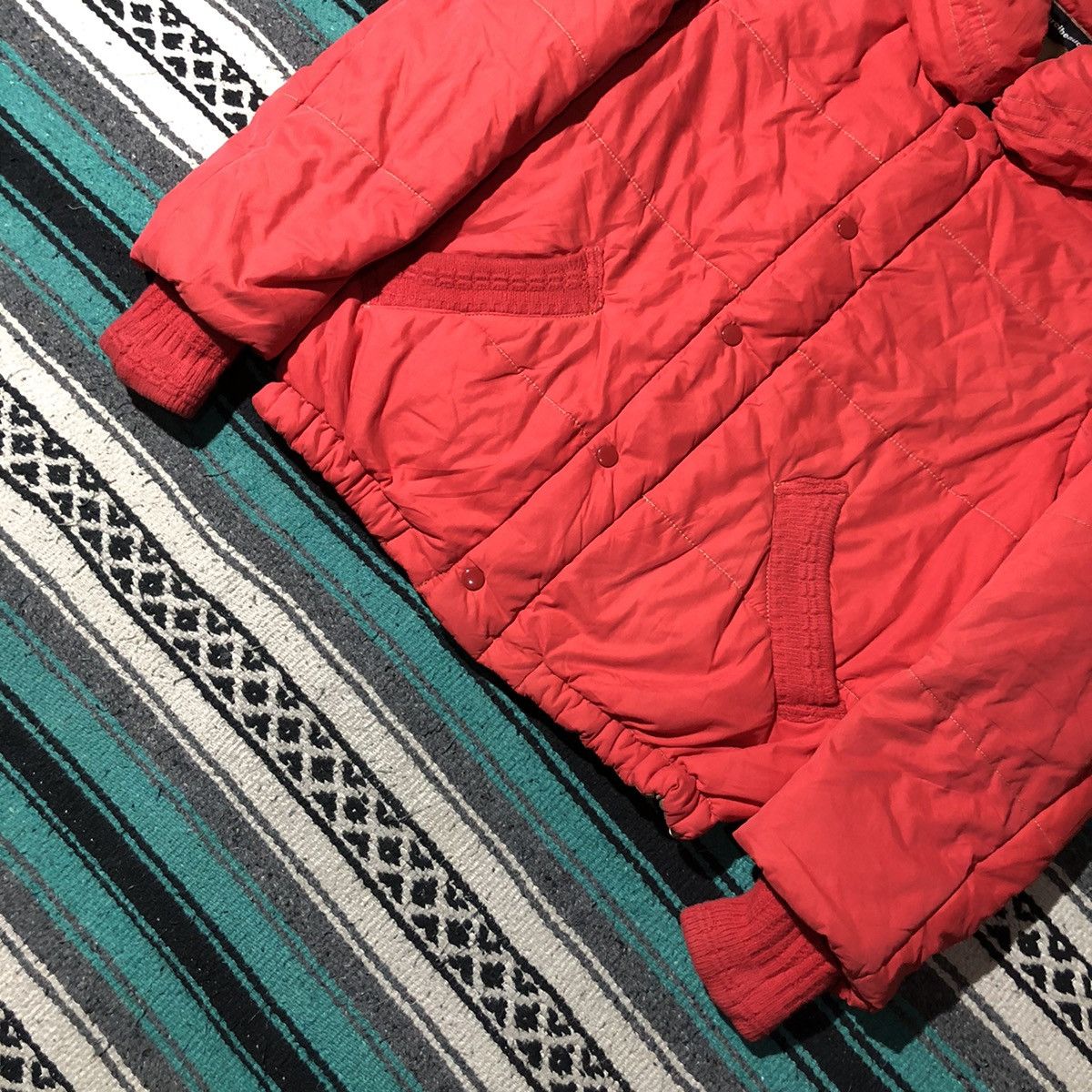 Issey Miyake × mercibeaucoup 2000s Mercibeaucop - Pillow Neck Red Jacket Size US M / EU 48-50 / 2 - 5 Thumbnail