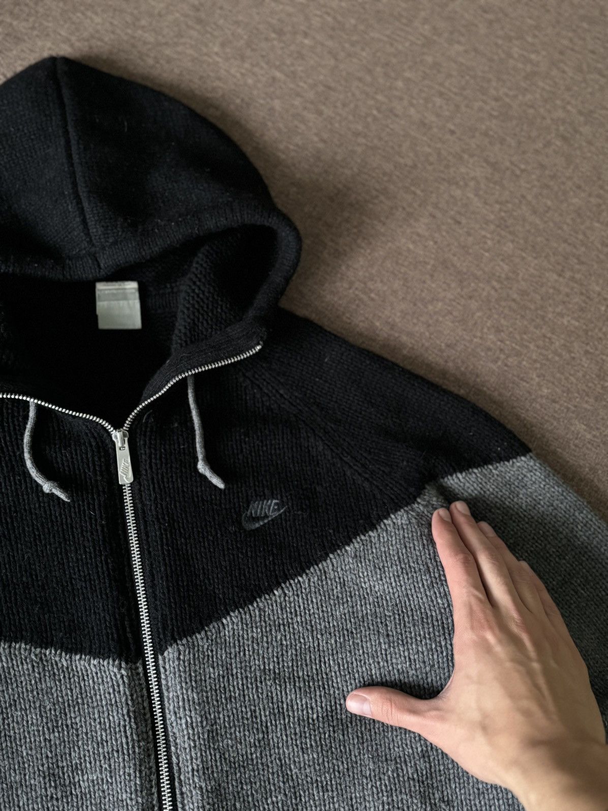 Nike × Vintage Vintage rare Nike Y2K knitted zip hoodie Size US L / EU 52-54 / 3 - 7 Thumbnail