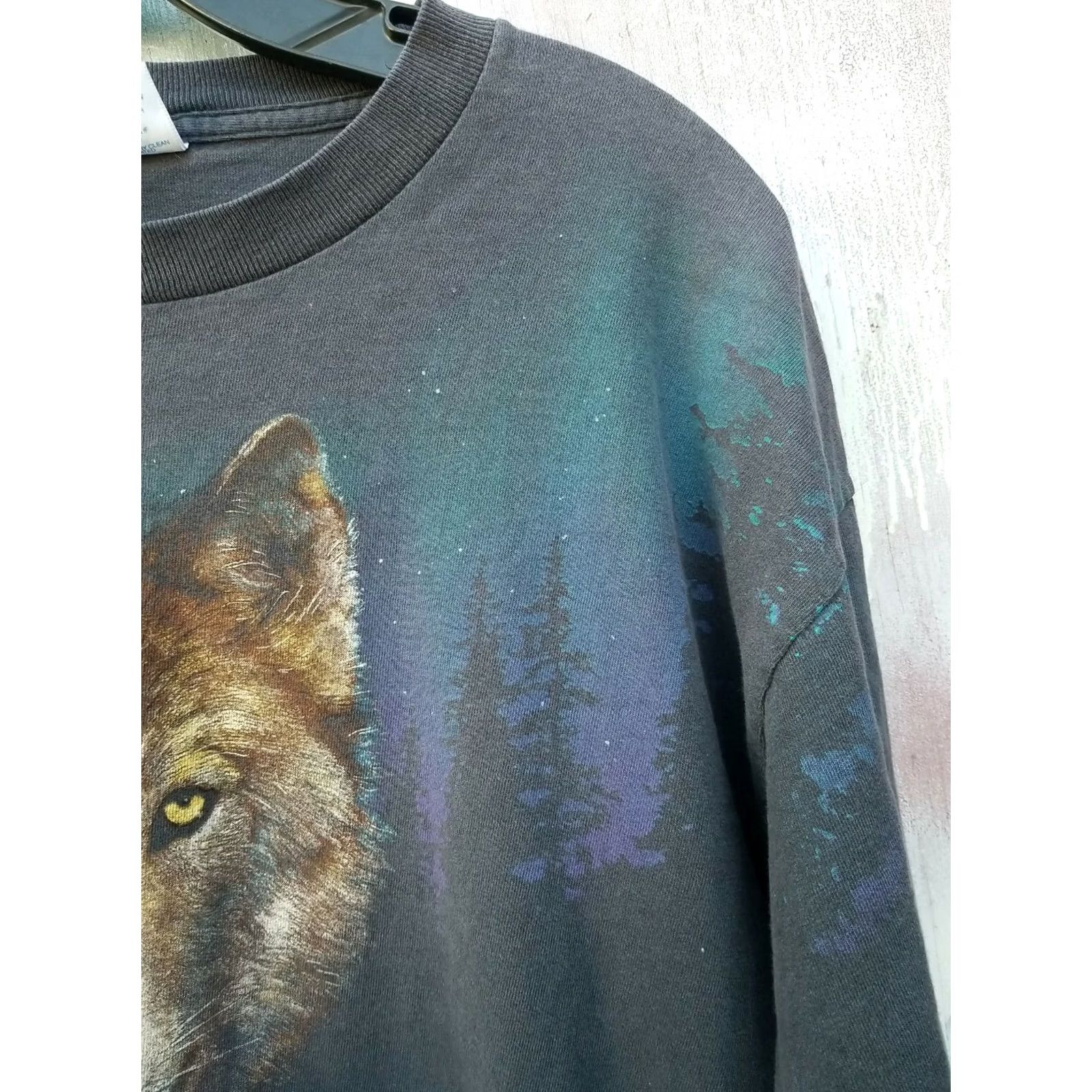 Delta VINTAGE Peter Kull Wolf Northern Lights 2 Sided L/S Shirt XL Black Cotton Graphic Print Unisex Adults T-Shirt 1990s Men Women Size US XL / EU 56 / 4 - 4 Thumbnail