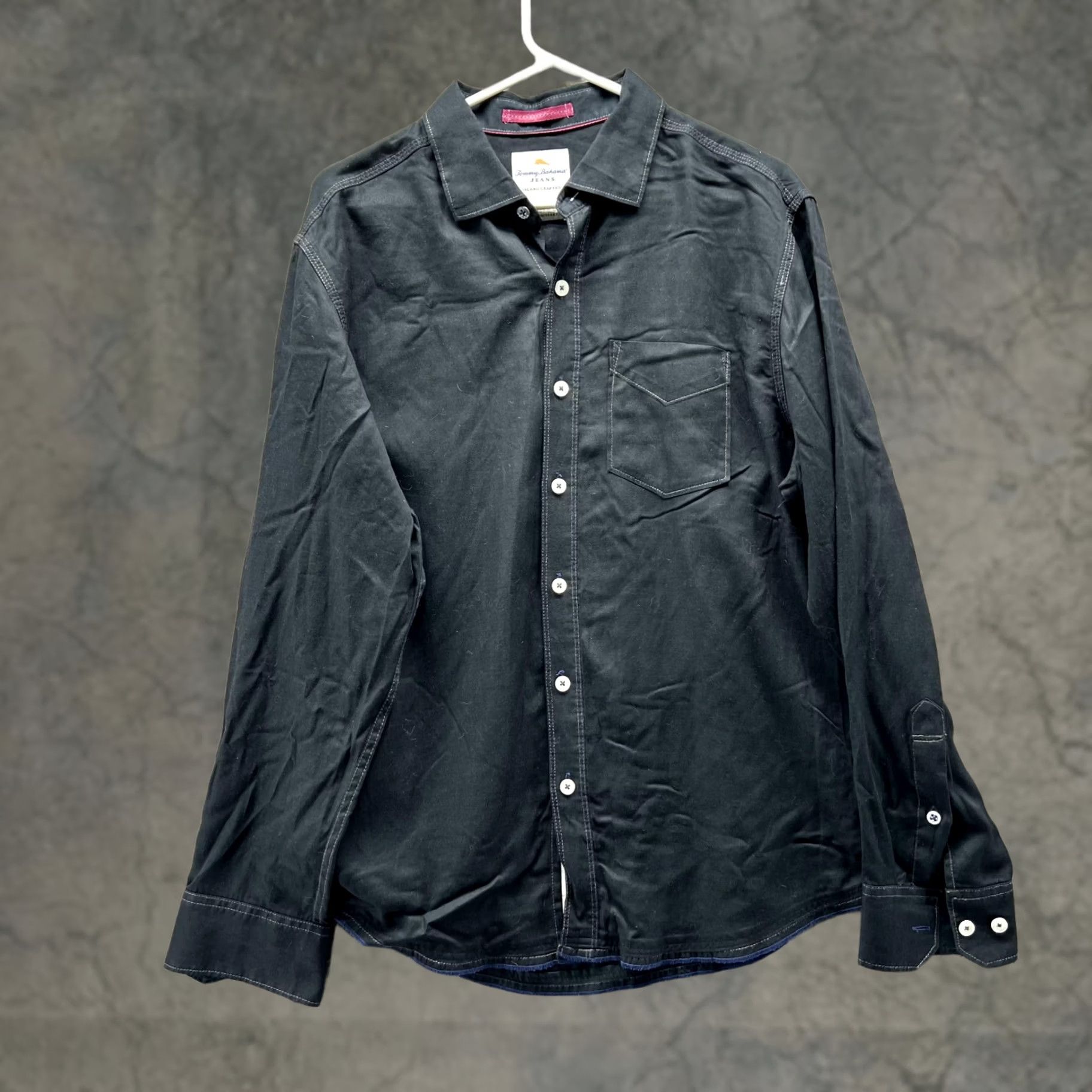 Tommy Bahama VINTAGE Tommy Bahama Shirt Men Large Black Button-Down Casual Dress Island Modern Size US L / EU 52-54 / 3 - 1 Thumbnail