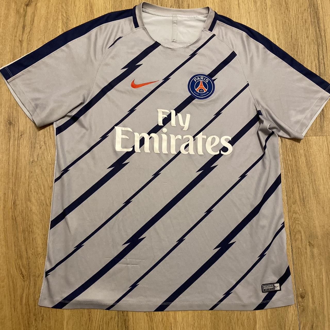 Nike 2016-17 Paris Saint Germain Nike Trainning Size US XL / EU 56 / 4 - 1 Thumbnail