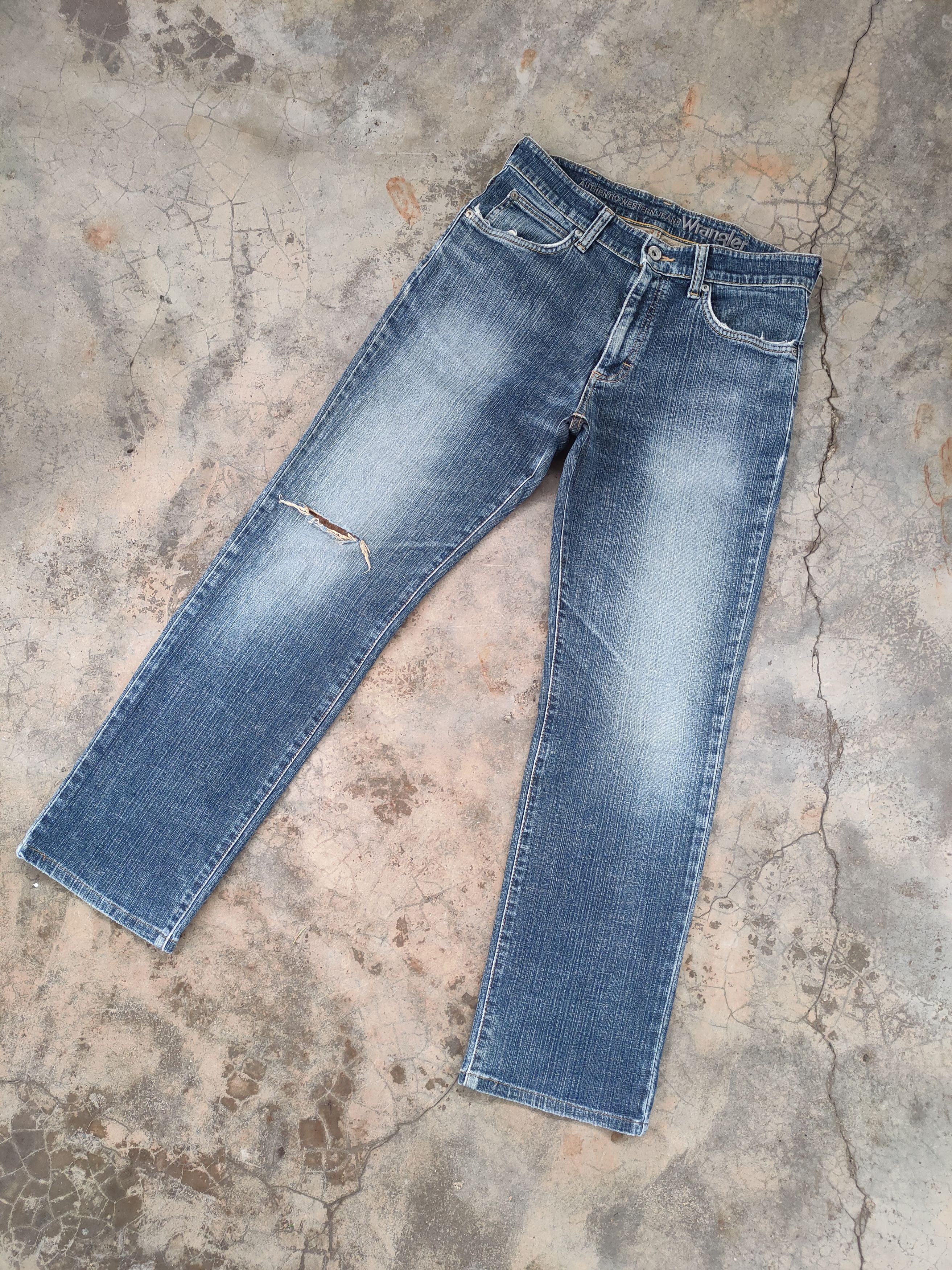 Wrangler W30 VINTAGE WRANGLER FADED DISTRESSED JEAN DENIM PANTS Size US 30 / EU 46 - 2 Thumbnail
