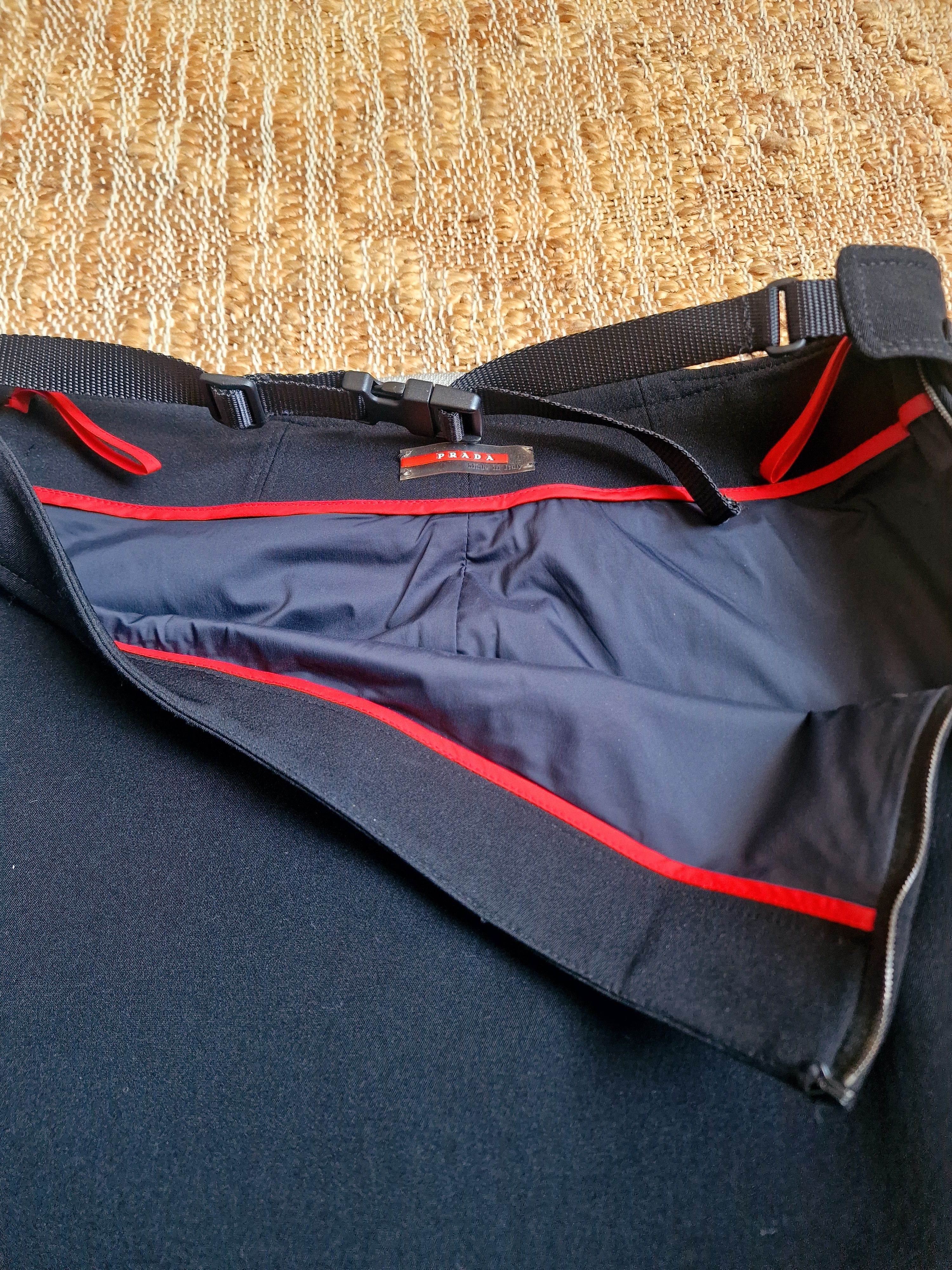 Prada Prada Sport Cargo Buckle Padded Belt Tactical Strap Skirt Size 30" / US 8 / IT 44 - 7 Thumbnail