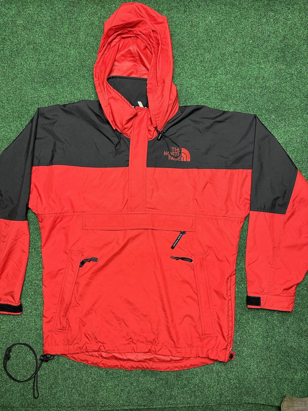 The North Face North Face Rain Jacket Size US L / EU 52-54 / 3 - 1 Thumbnail