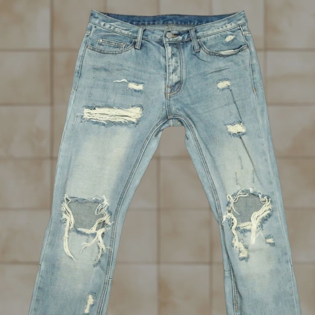 MNML mnml Jeans Mens 33x34 Blue Distressed Ripped Button Fly Ankle Zip Denim Jeans Slim 34 Inseam Mens Boys? Size US 33 - 1 Thumbnail
