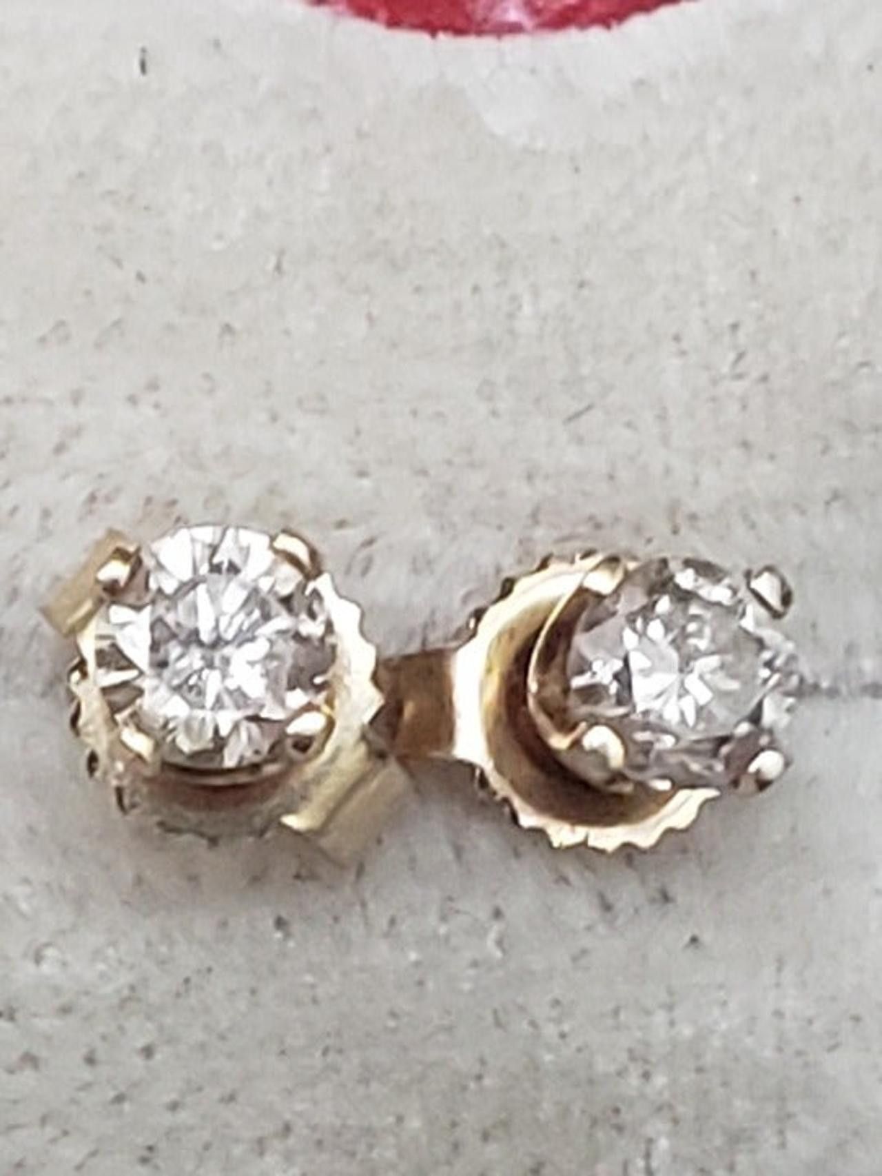 Other Estate .35ct Diamond 14k Yellow Gold Earrings Size ONE SIZE - 1 Thumbnail