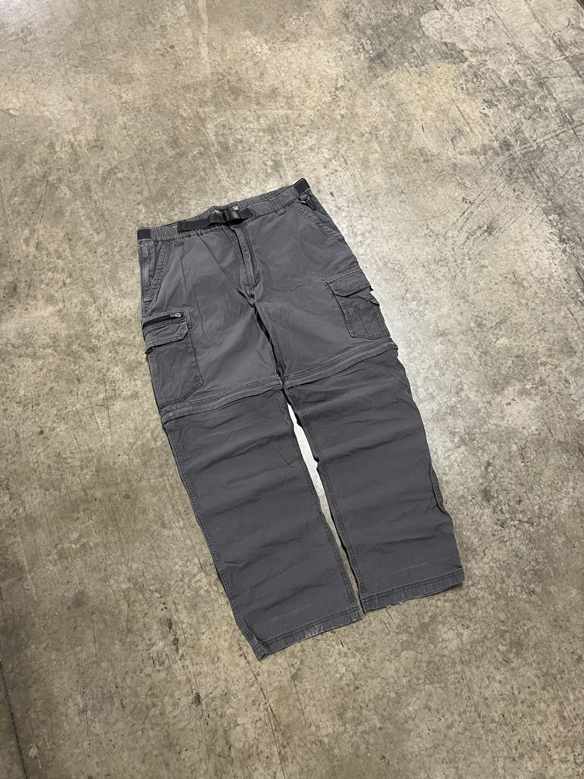 Vintage Vintage baggy fit cargo utility pants y2k skater streetwear Size US 34 / EU 50 - 2 Thumbnail