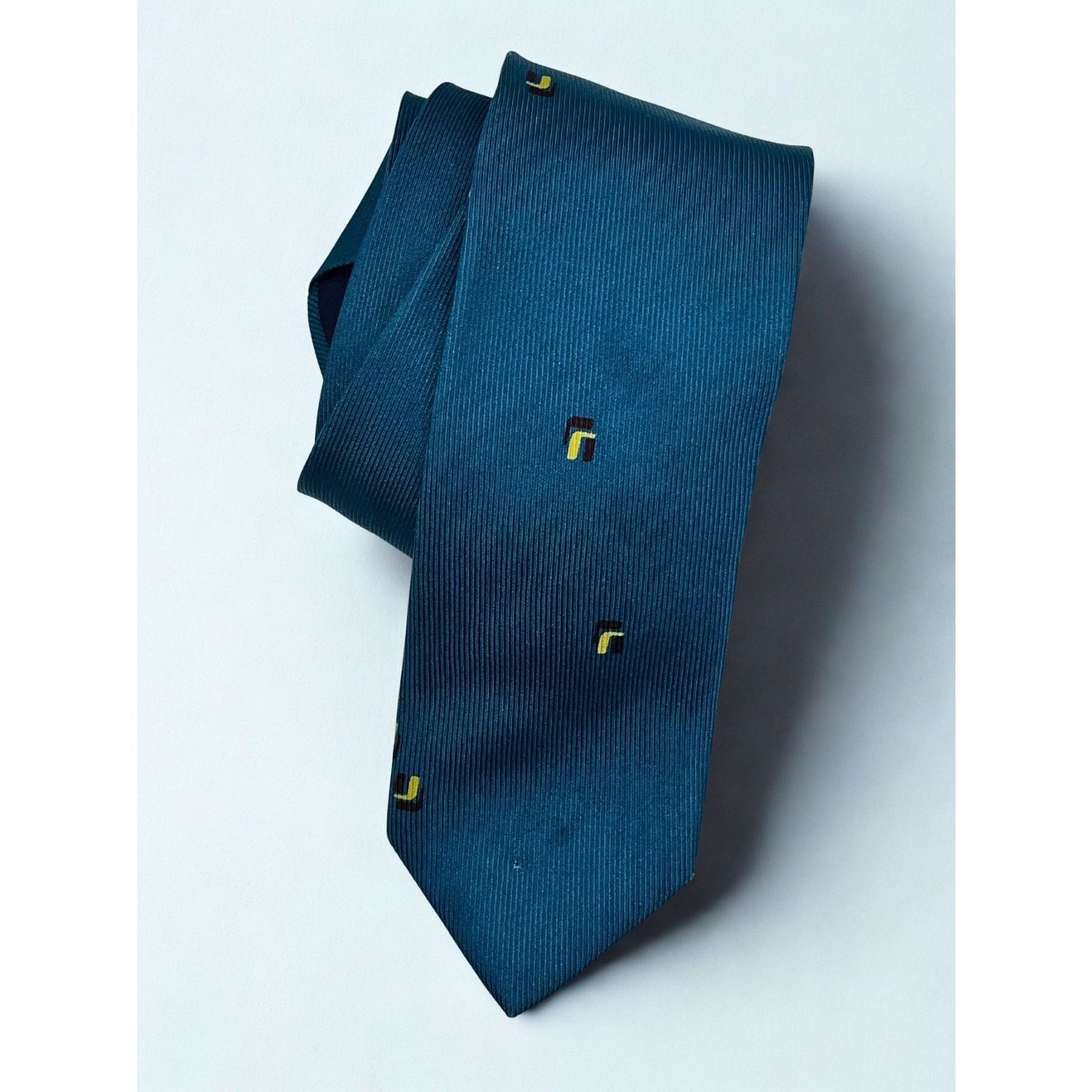 Giorgio Armani Giorgio Armani 100% Silk Tie Made in Italy Geometric Pattern Size ONE SIZE - 6 Thumbnail