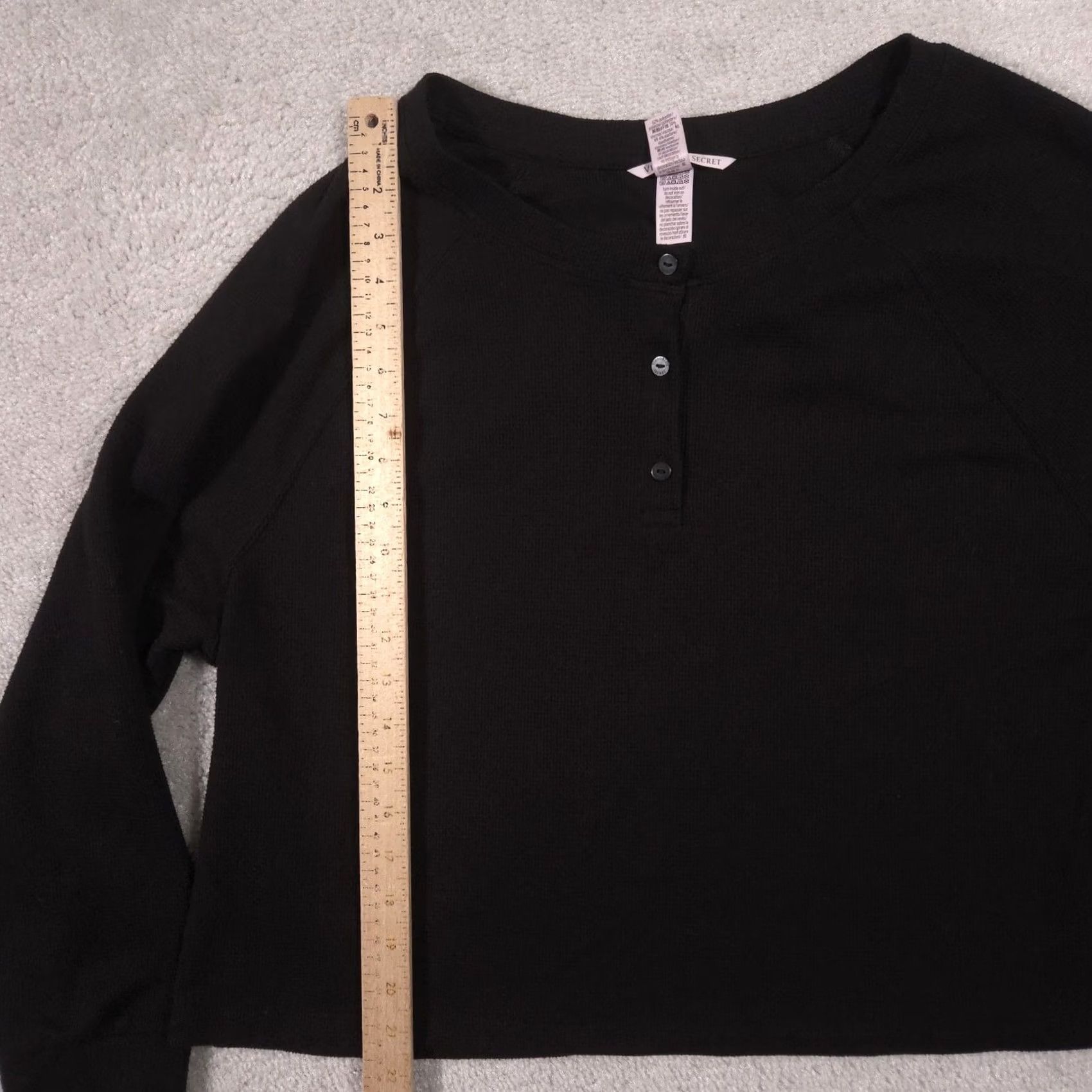 Victoria's Secret Victoria's Secret Shirt Womens L Black Thermal Henley Long Sleeve Knit Top Size L / US 10 / IT 46 - 7 Thumbnail