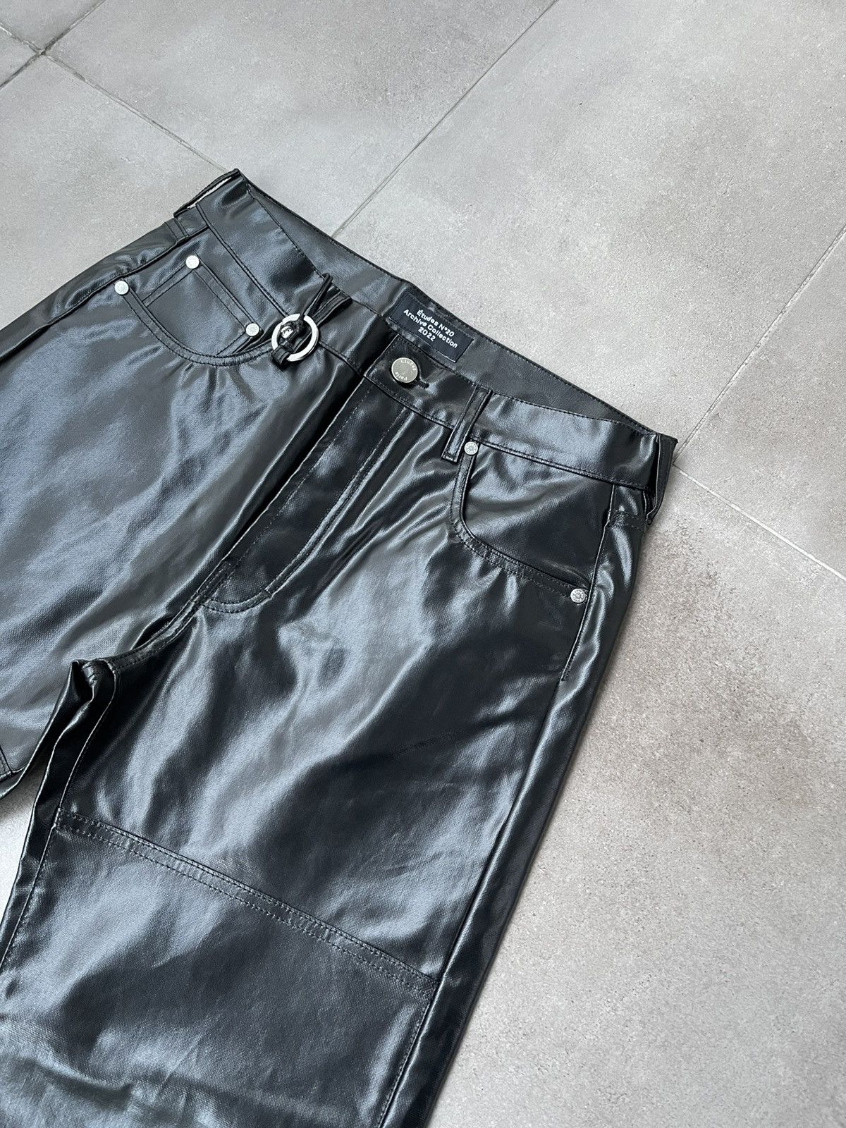 Etudes !DS! SS22 Etudes Corner Coated Faux Leather Black Pants Size US 30 / EU 46 - 11 Thumbnail