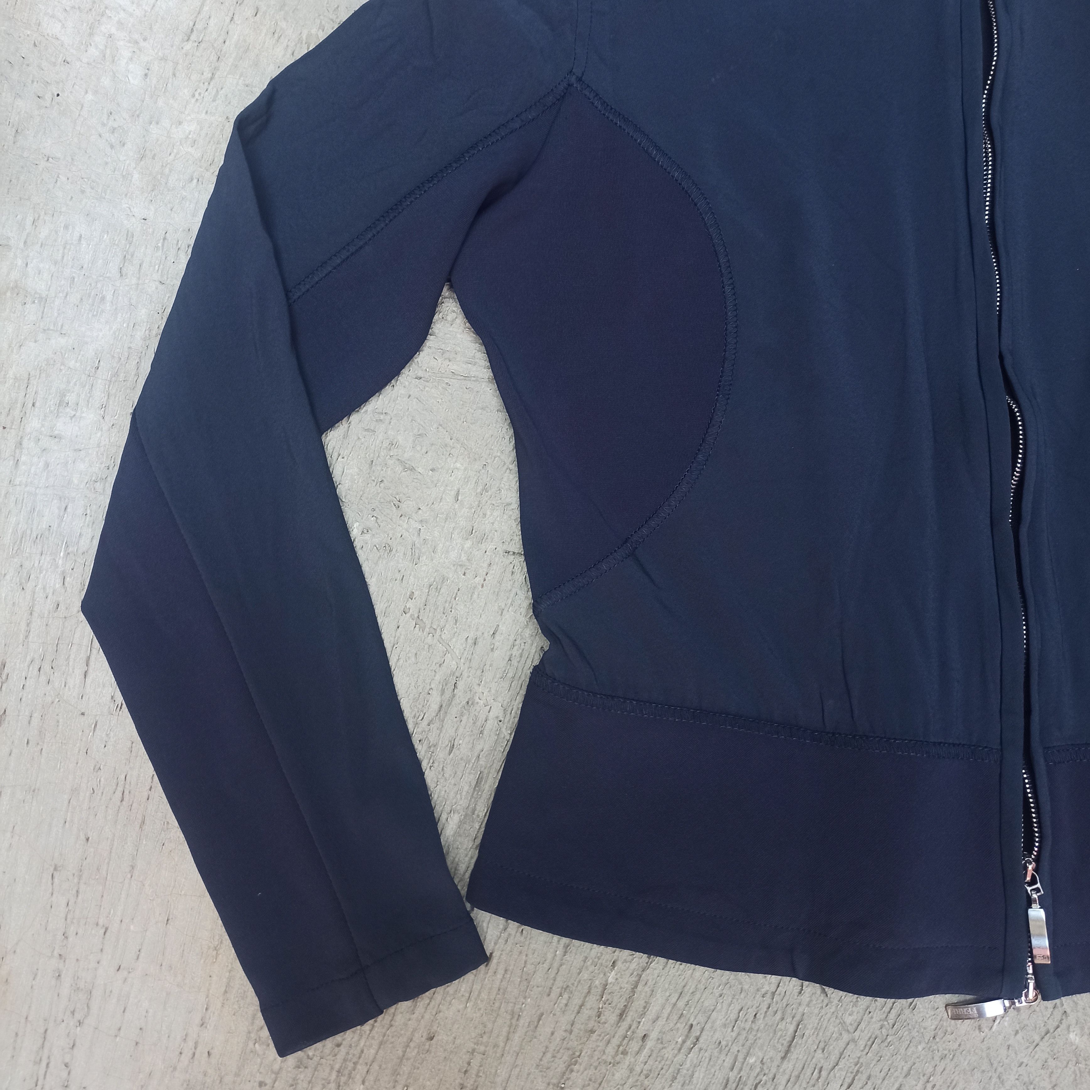 Gianfranco Ferre Running jacket Gianfranco Ferre sport Size M / US 6-8 / IT 42-44 - 4 Thumbnail
