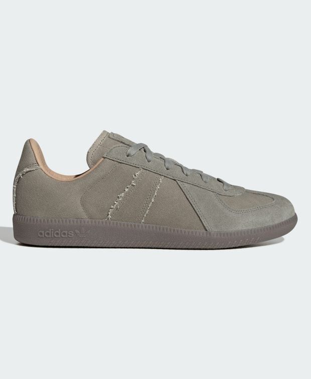 Adidas Sneakers Size US 5.5 / EU 38 - 1 Thumbnail