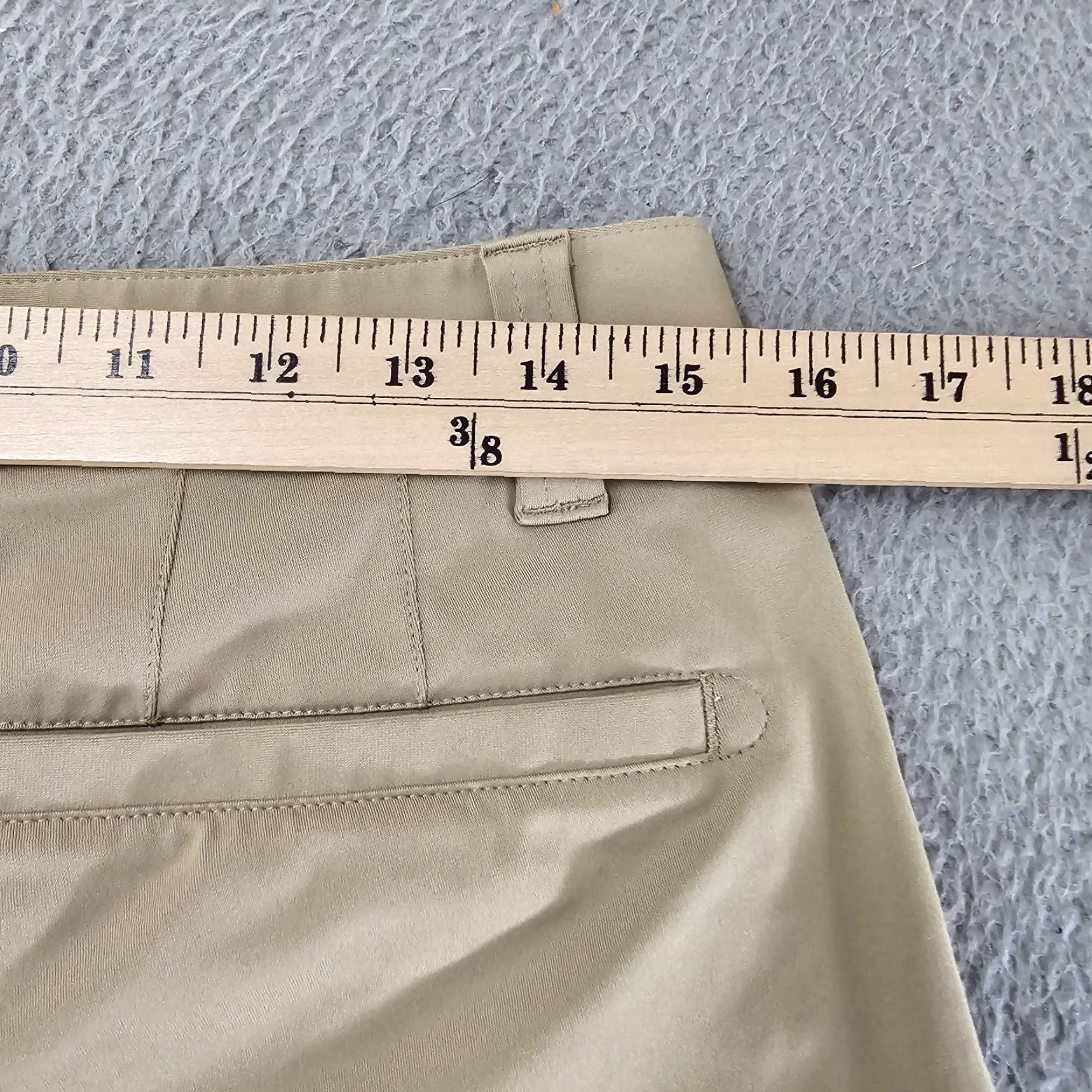 Rhone Rhone Mens Shorts Khaki Flat Front 30 Chino Casual Golf Outdoor Stretch 10" Size US 30 / EU 46 - 4 Thumbnail