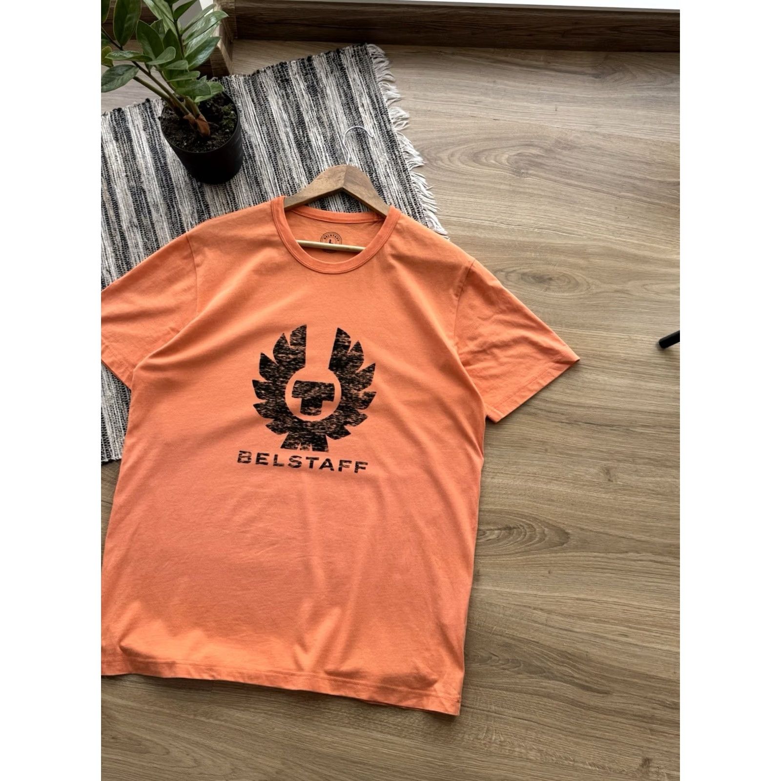 Belstaff VINTAGE Belstaff HEX PHOENIX HEAVYWEIGHT COTTON T-SHIRT Mens Orange L Shirt 90s Size US L / EU 52-54 / 3 - 3 Thumbnail